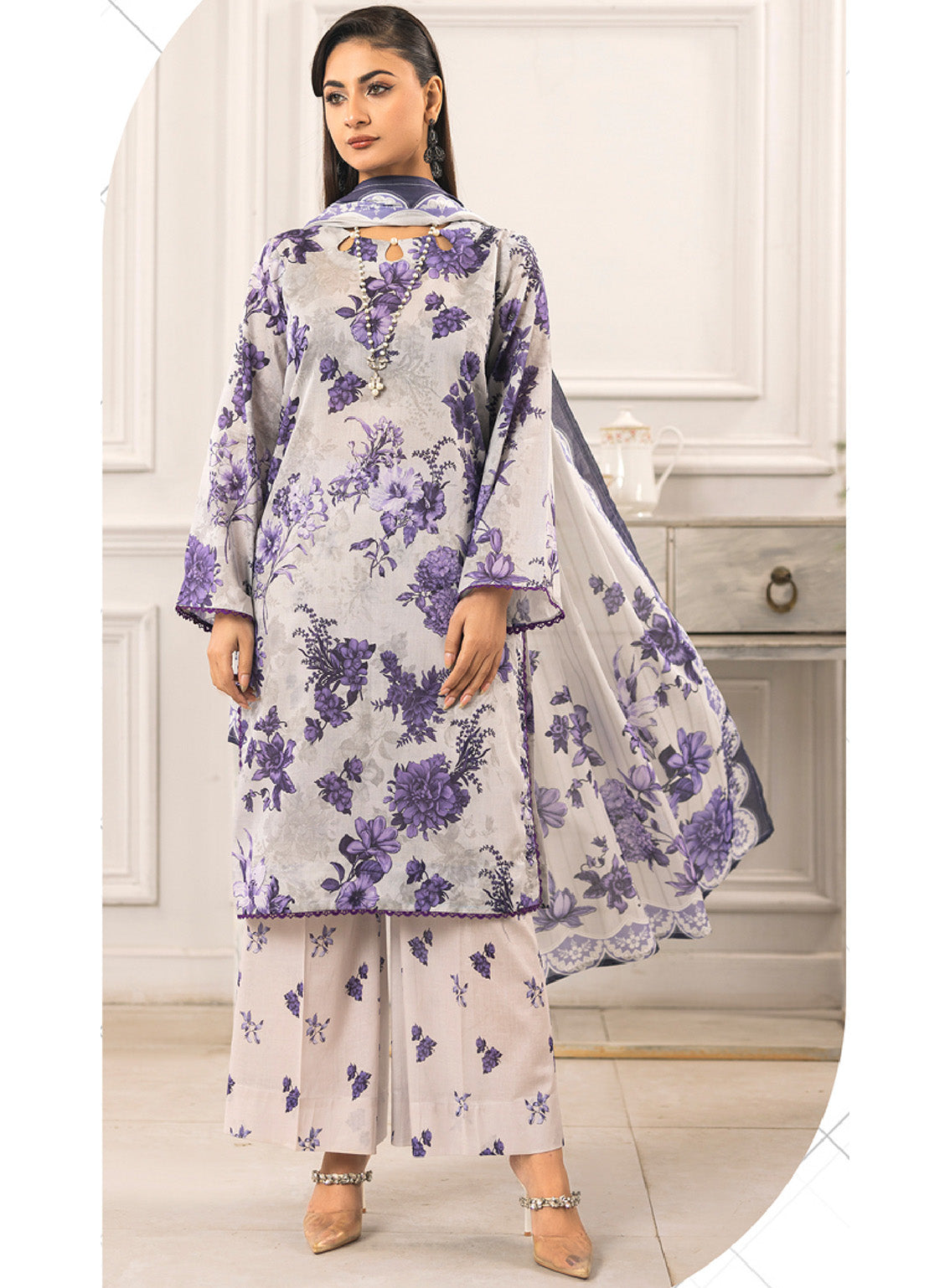 Zohra by Motifz Printed Lawn Suits Unstitched 3 Piece - MT25ZCL 05 Zohra by Motifz Printed Lawn Suits Unstitched 3 Piece - MT25ZCL 05