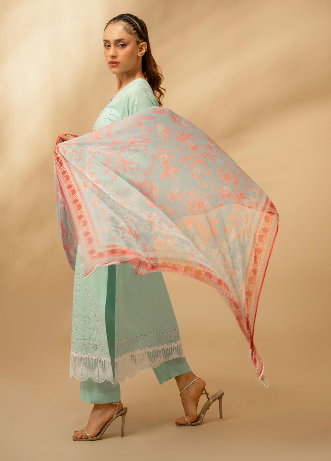 Zouj Chikankari Embroidered Lawn 3 Piece Unstitched Suit SJ26CEL D-06 Zouj Chikankari Embroidered Lawn 3 Piece Unstitched Suit SJ26CEL D-06