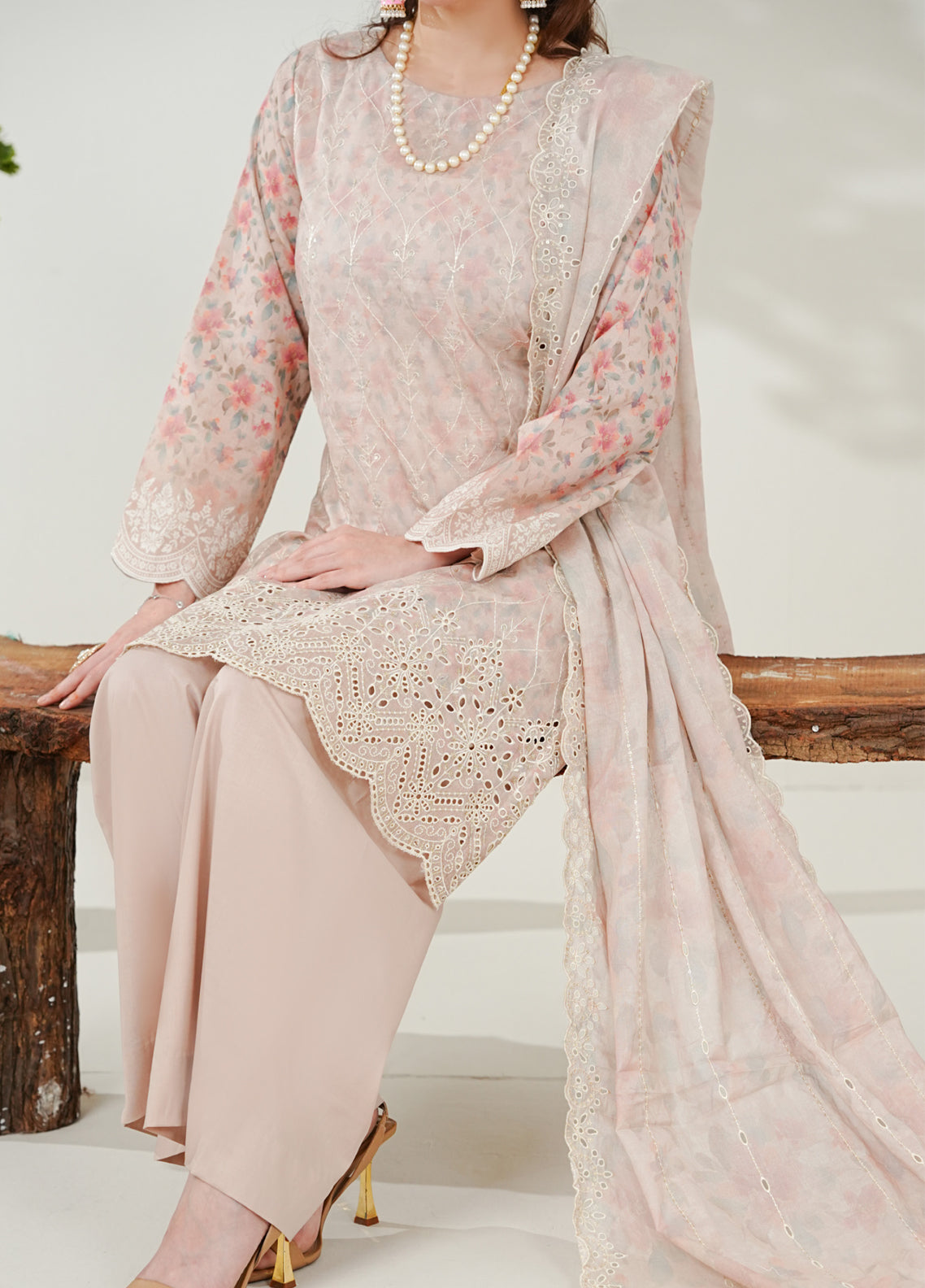 Zynah By VS Textile Premium Chikankari Lawn 3 Piece Unstitched Suit VS26ZPDV14 D-739 Zynah By VS Textile Premium Chikankari Lawn 3 Piece Unstitched Suit VS26ZPDV14 D-739