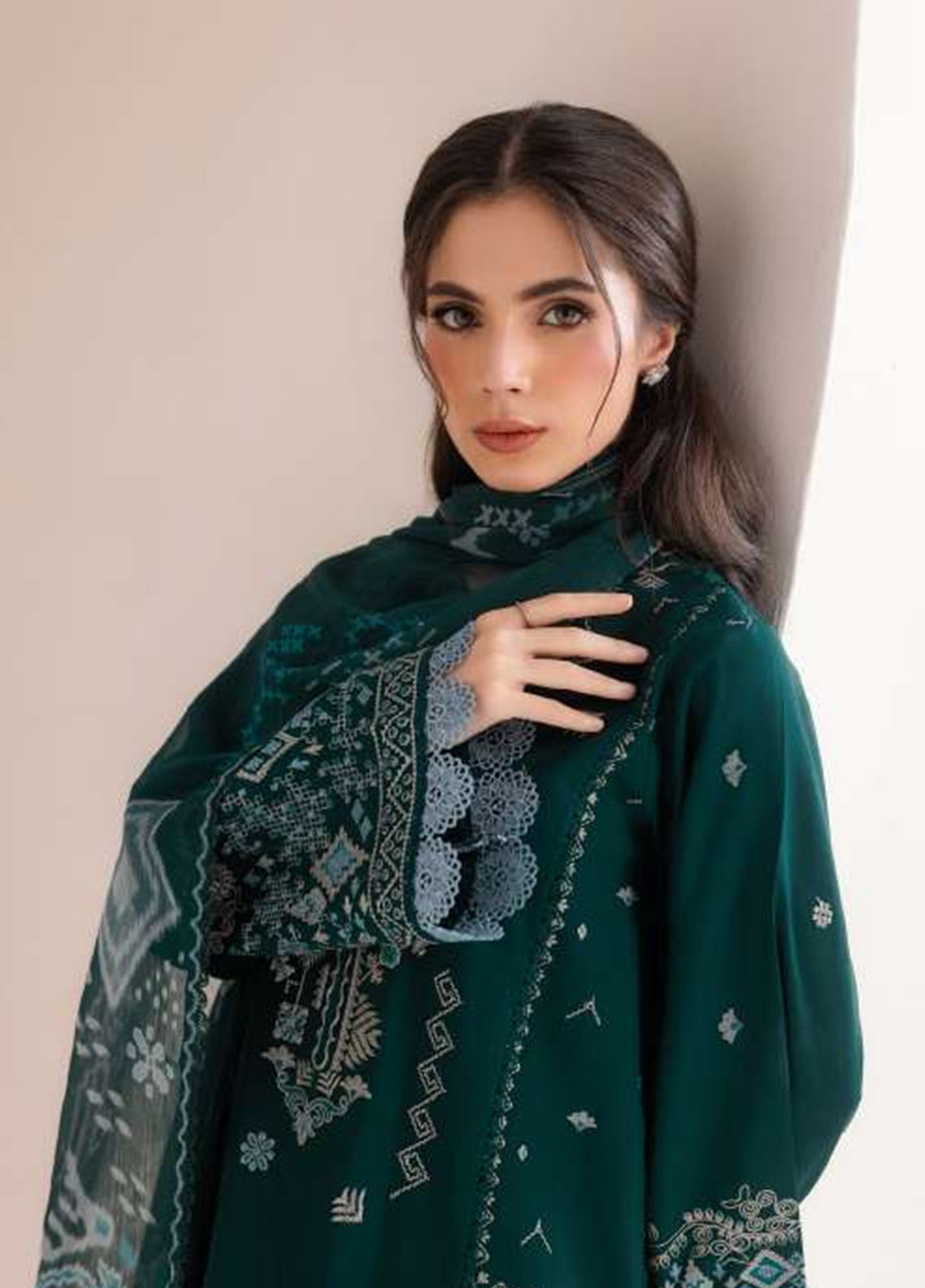 Zync By Florent Embroidered Viscose 3 Piece Unstitched Suit FL26ZI D-FZ-5B Zync By Florent Embroidered Viscose 3 Piece Unstitched Suit FL26ZI D-FZ-5B