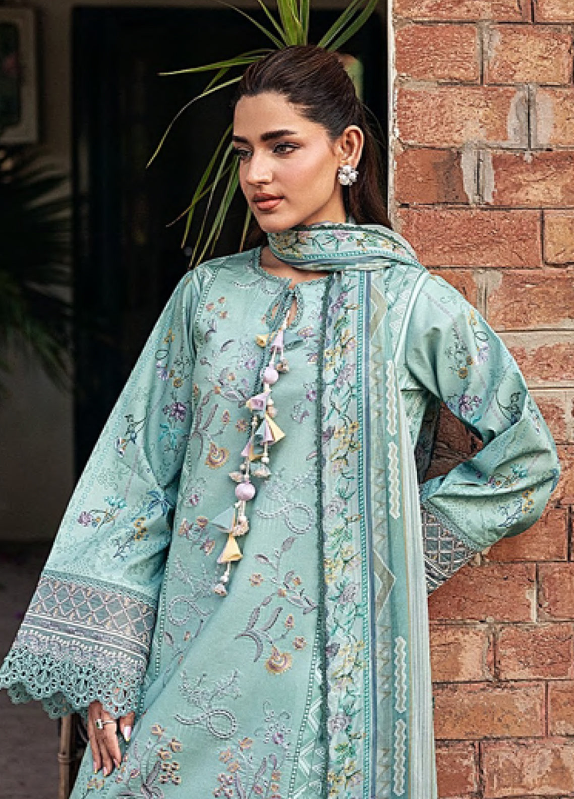 Zync By Florent Luxury Embroidered Lawn 3 Piece Unstitched Suit FL26ZEO D-FZF-2B Zync By Florent Luxury Embroidered Lawn 3 Piece Unstitched Suit FL26ZEO D-FZF-2B