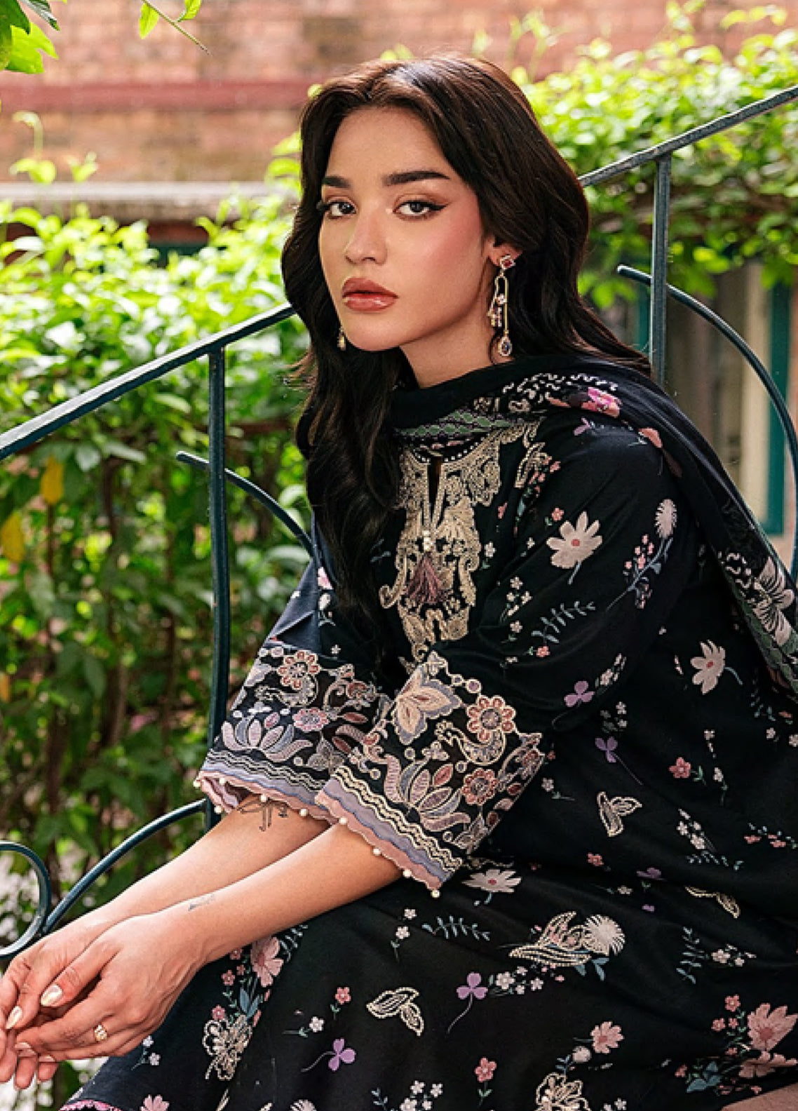 Zync By Florent Luxury Embroidered Lawn 3 Piece Unstitched Suit FL26ZEO D-FZF-9B Zync By Florent Luxury Embroidered Lawn 3 Piece Unstitched Suit FL26ZEO D-FZF-9B
