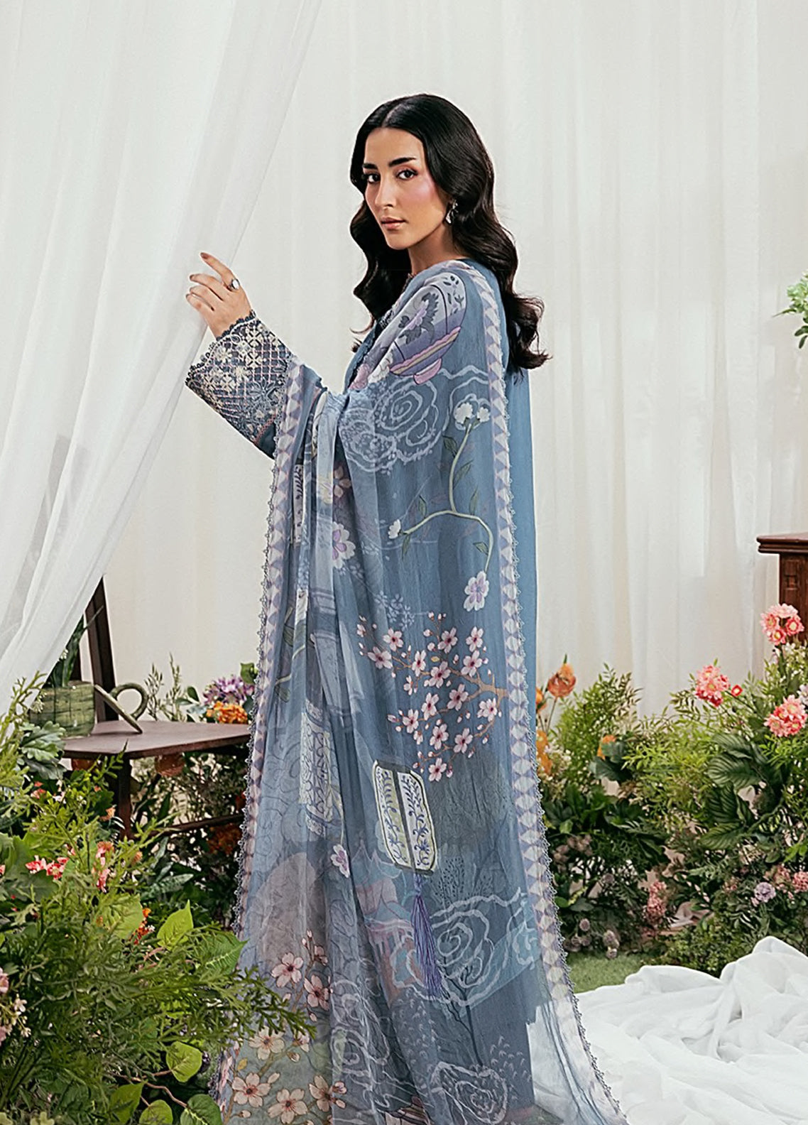 Zync By Florent Luxury Embroidered Lawn 3 Piece Unstitched Suit FL26ZLLV2 D-FZL-7A Zync By Florent Luxury Embroidered Lawn 3 Piece Unstitched Suit FL26ZLLV2 D-FZL-7A