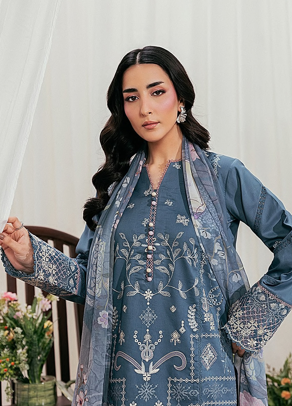 Zync By Florent Luxury Embroidered Lawn 3 Piece Unstitched Suit FL26ZLLV2 D-FZL-7A Zync By Florent Luxury Embroidered Lawn 3 Piece Unstitched Suit FL26ZLLV2 D-FZL-7A