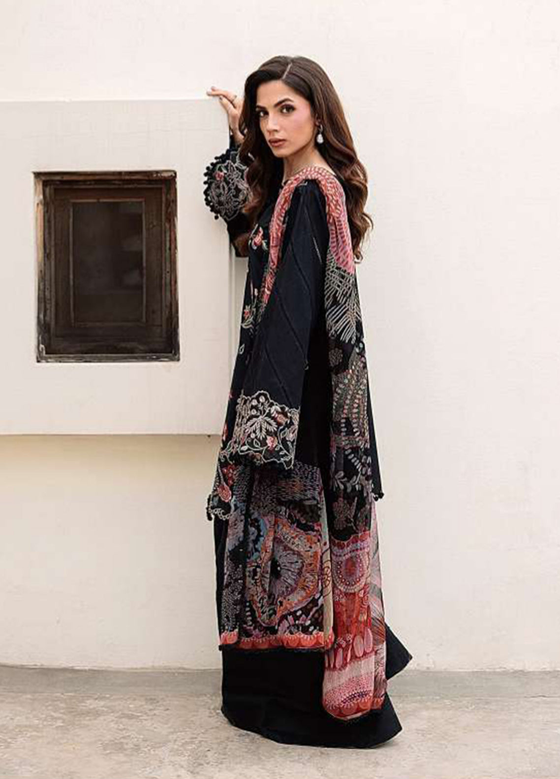 Zync By Florent Luxury Embroidered Lawn 3 Piece Unstitched Suit FL26ZLLV3 D-FZF-1B Zync By Florent Luxury Embroidered Lawn 3 Piece Unstitched Suit FL26ZLLV3 D-FZF-1B