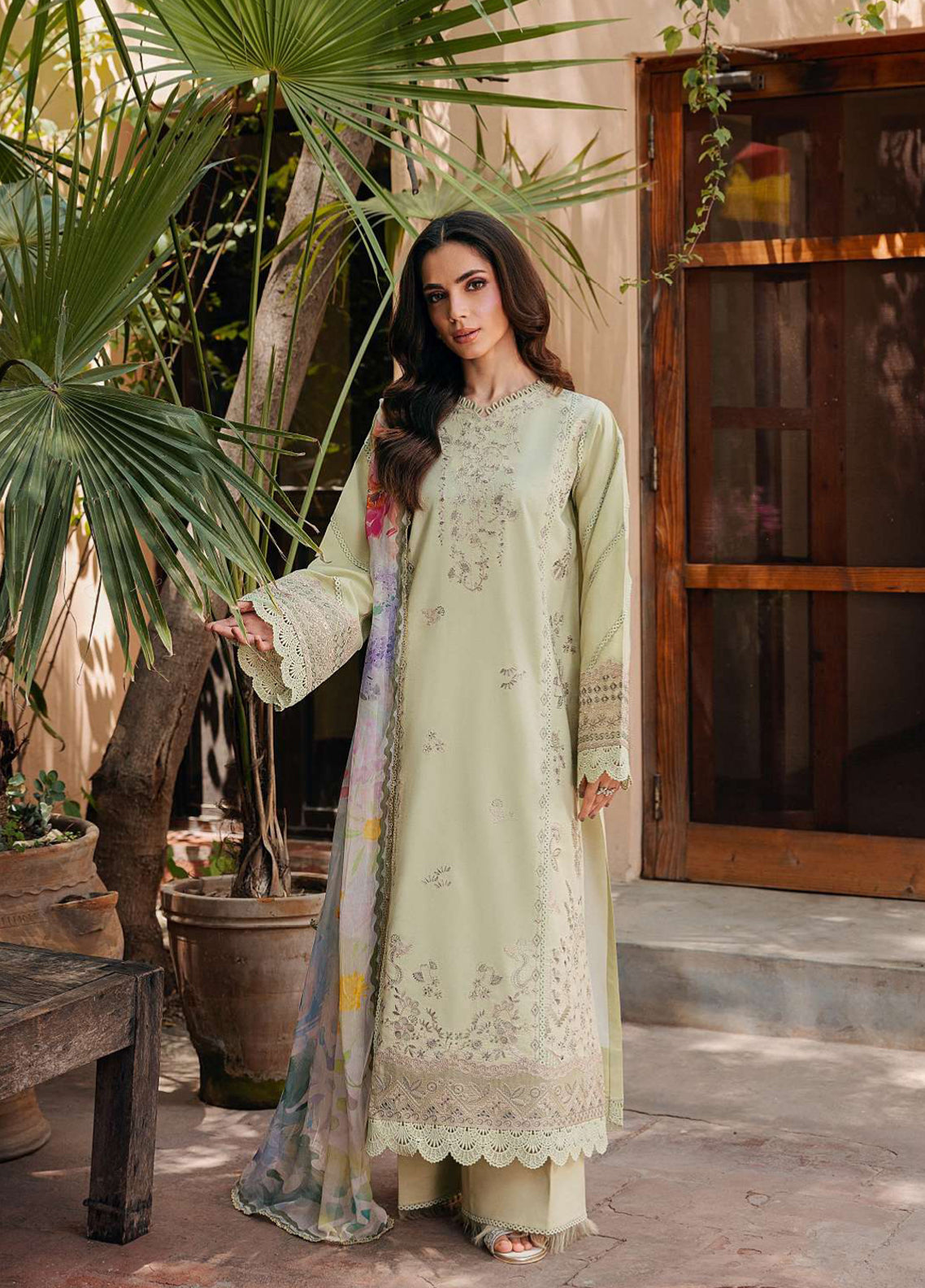 Zync By Florent Luxury Embroidered Lawn 3 Piece Unstitched Suit FL26ZLLV3 D-FZF-2A Zync By Florent Luxury Embroidered Lawn 3 Piece Unstitched Suit FL26ZLLV3 D-FZF-2A