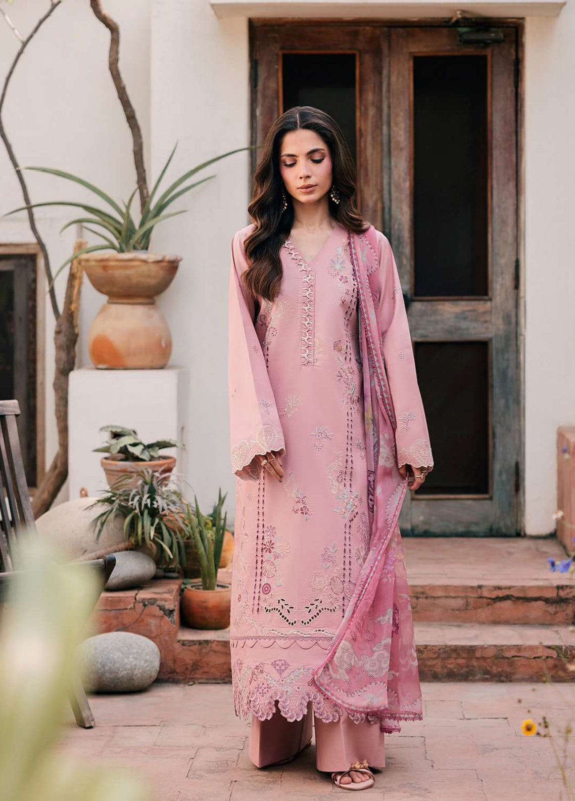 Zync By Florent Luxury Embroidered Lawn 3 Piece Unstitched Suit FL26ZLLV3 D-FZF-6A Zync By Florent Luxury Embroidered Lawn 3 Piece Unstitched Suit FL26ZLLV3 D-FZF-6A