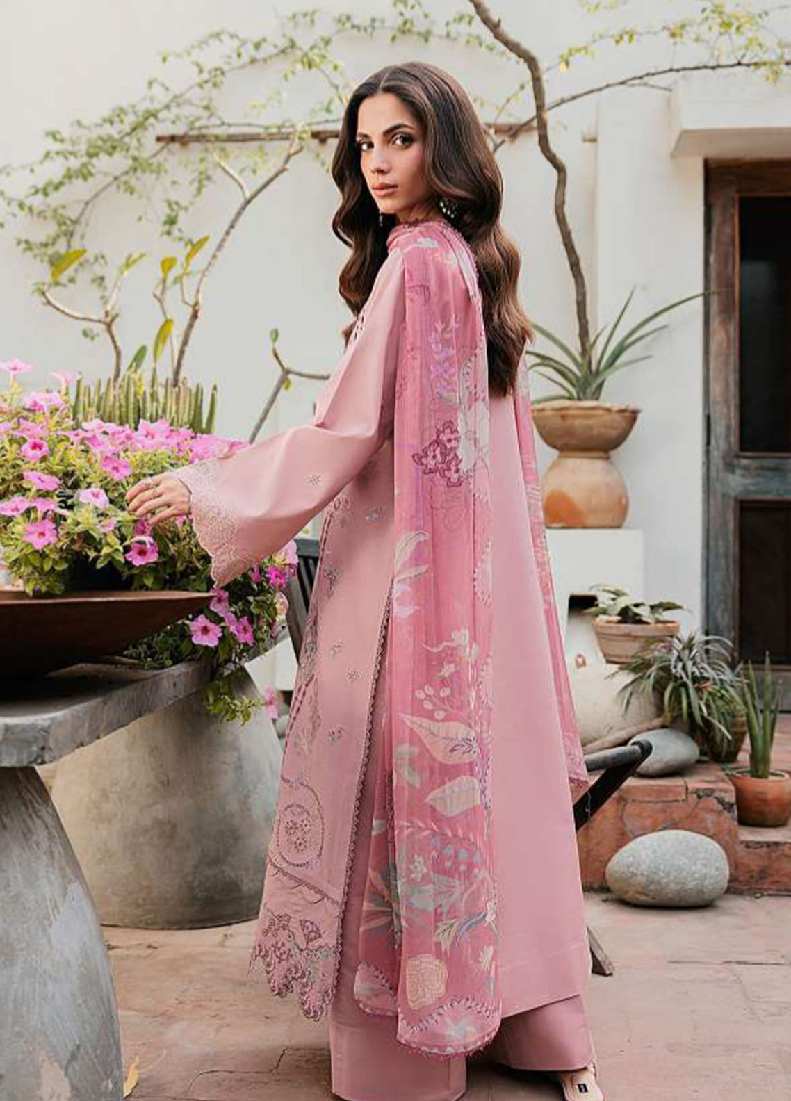 Zync By Florent Luxury Embroidered Lawn 3 Piece Unstitched Suit FL26ZLLV3 D-FZF-6A Zync By Florent Luxury Embroidered Lawn 3 Piece Unstitched Suit FL26ZLLV3 D-FZF-6A