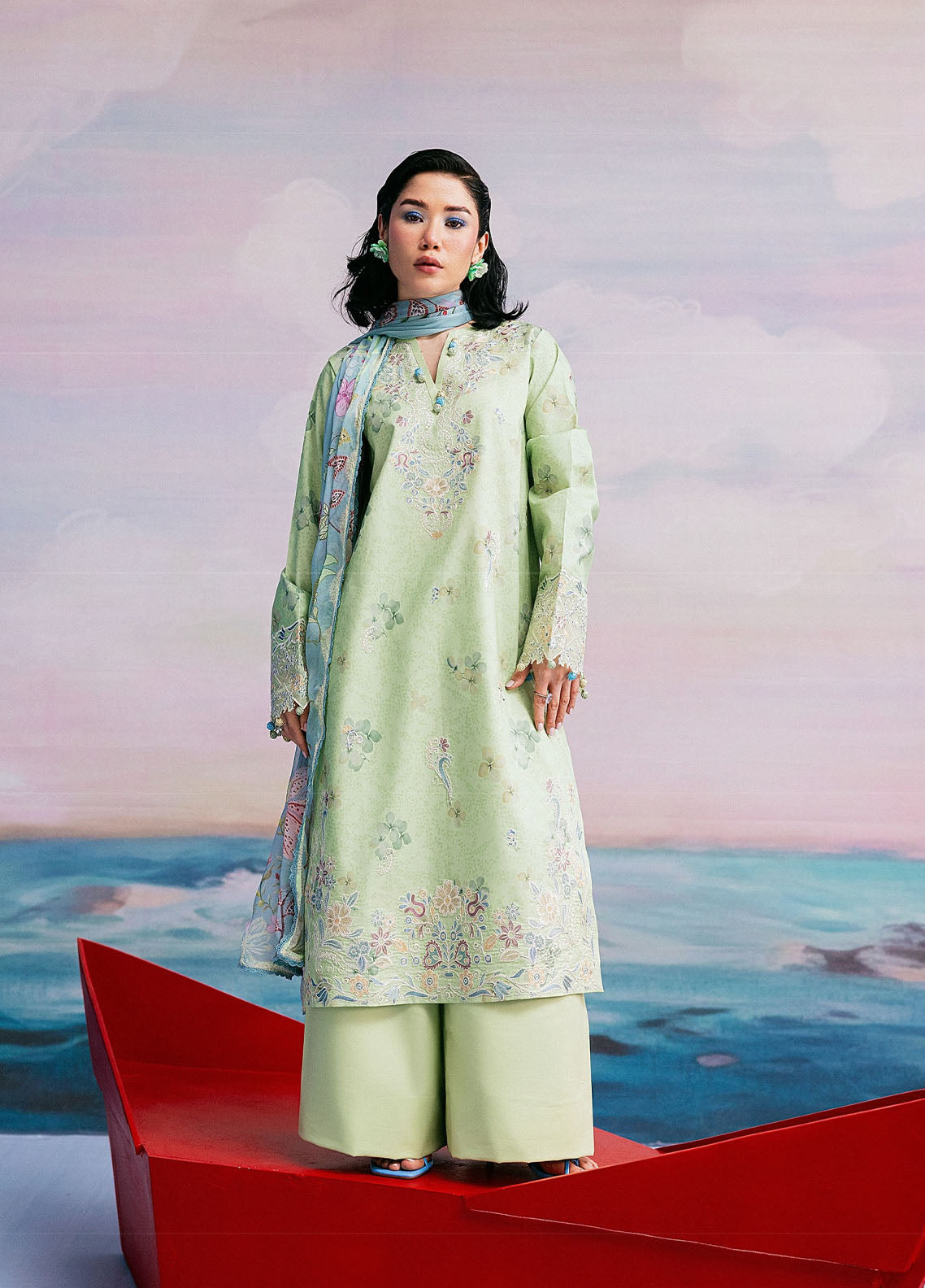 Zync By Florent Printkari Embroidered Lawn 3 Piece Unstitched Suit FL26ZP D-FPK-8B Zync By Florent Printkari Embroidered Lawn 3 Piece Unstitched Suit FL26ZP D-FPK-8B