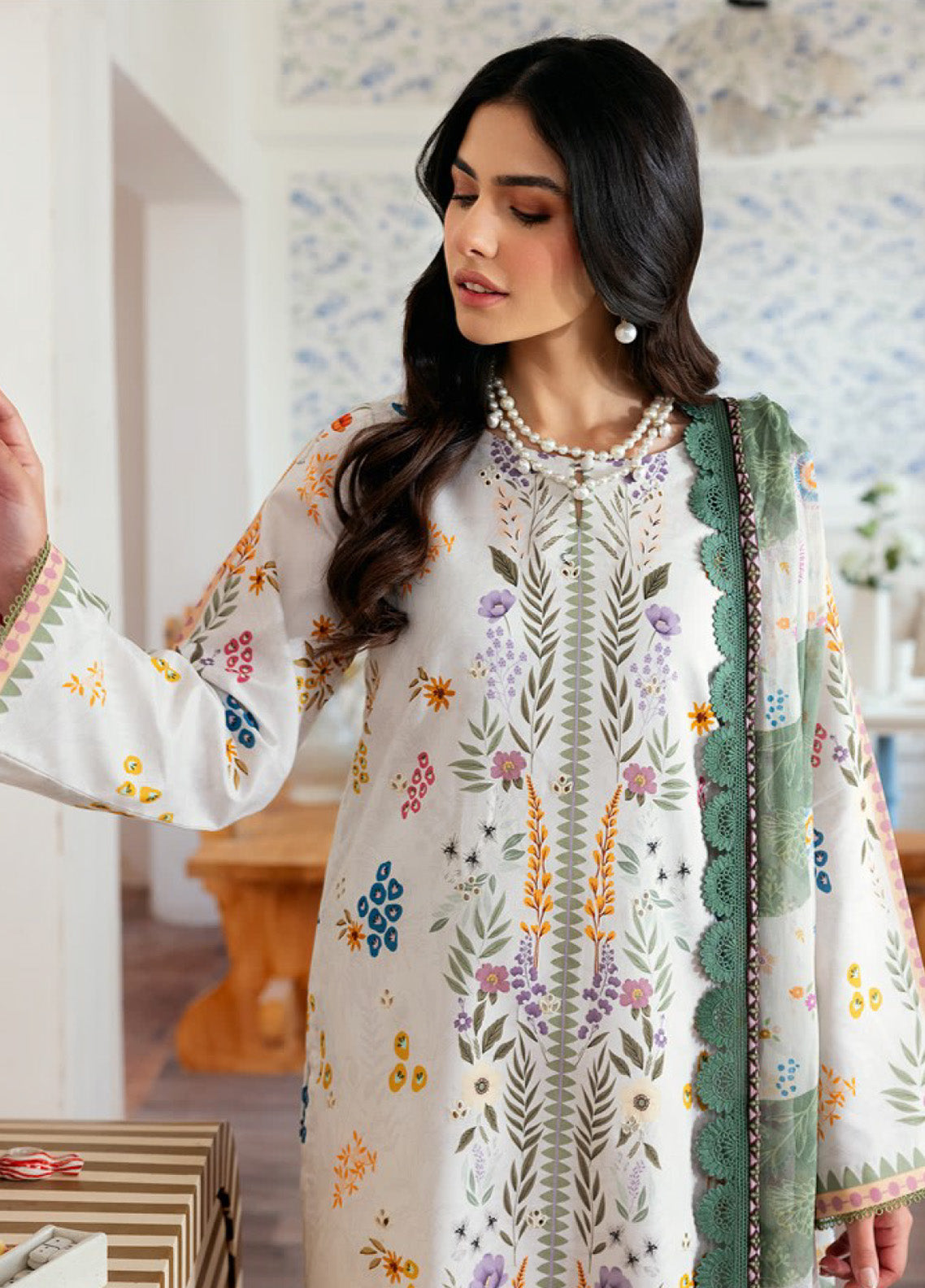 Zync by Florent Embroidered Lawn Suits Unstitched 3 Piece - FL25ZDW FZD-2A Zync by Florent Embroidered Lawn Suits Unstitched 3 Piece - FL25ZDW FZD-2A