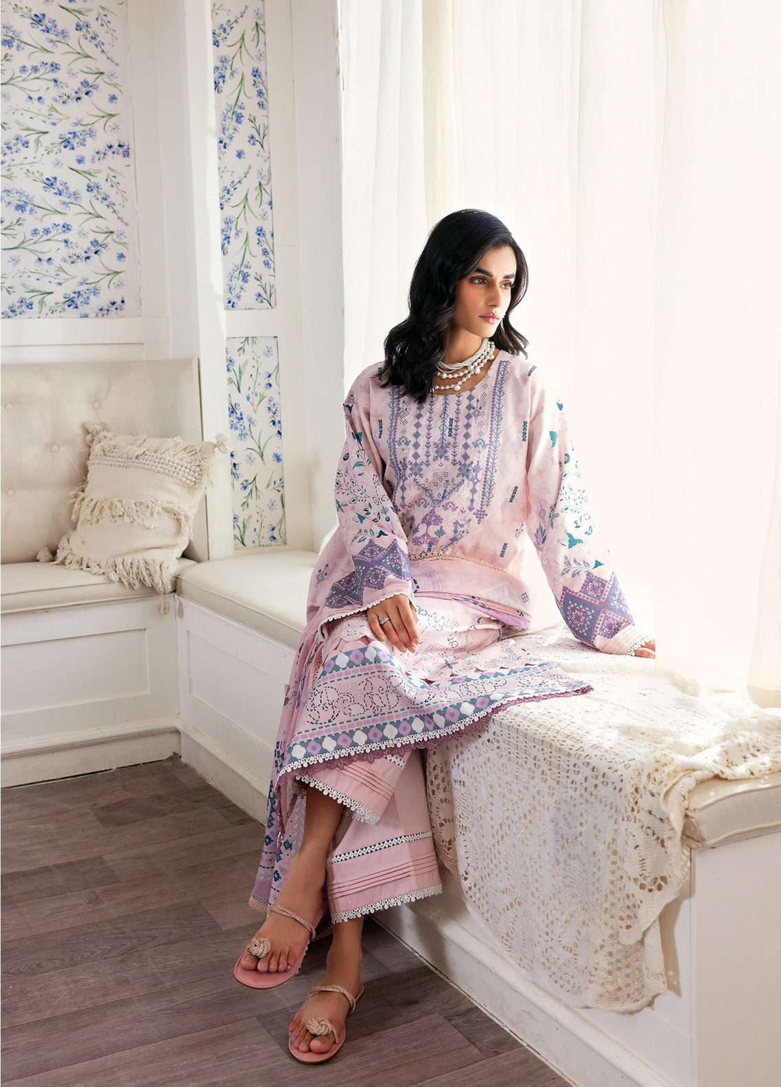 Zync by Florent Embroidered Lawn Suits Unstitched 3 Piece - FL25ZDW FZD-3B Zync by Florent Embroidered Lawn Suits Unstitched 3 Piece - FL25ZDW FZD-3B