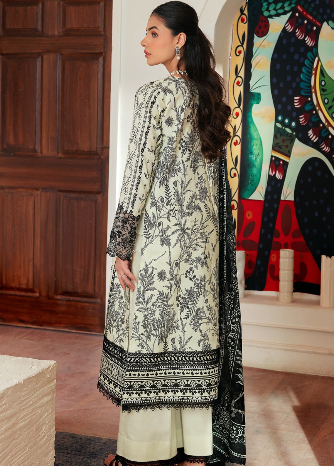 Zync by Florent Embroidered Lawn Suits Unstitched 3 Piece - FL25ZDW FZD-4A Zync by Florent Embroidered Lawn Suits Unstitched 3 Piece - FL25ZDW FZD-4A