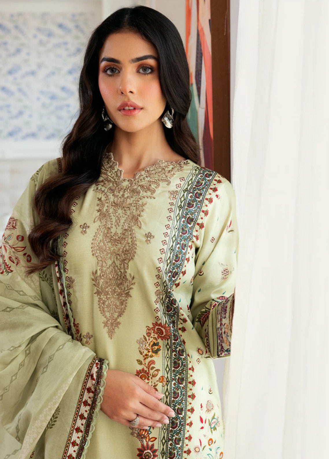 Zync by Florent Embroidered Lawn Suits Unstitched 3 Piece - FL25ZDW FZD-5A Zync by Florent Embroidered Lawn Suits Unstitched 3 Piece - FL25ZDW FZD-5A