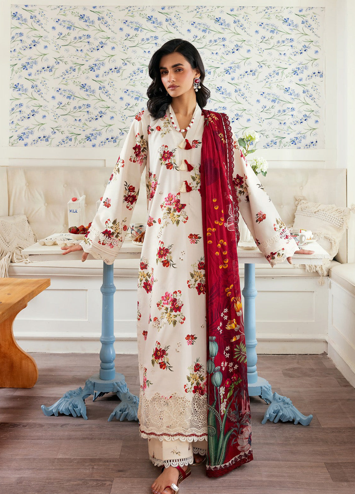 Zync by Florent Embroidered Lawn Suits Unstitched 3 Piece - FL25ZDW FZD-7A Zync by Florent Embroidered Lawn Suits Unstitched 3 Piece - FL25ZDW FZD-7A