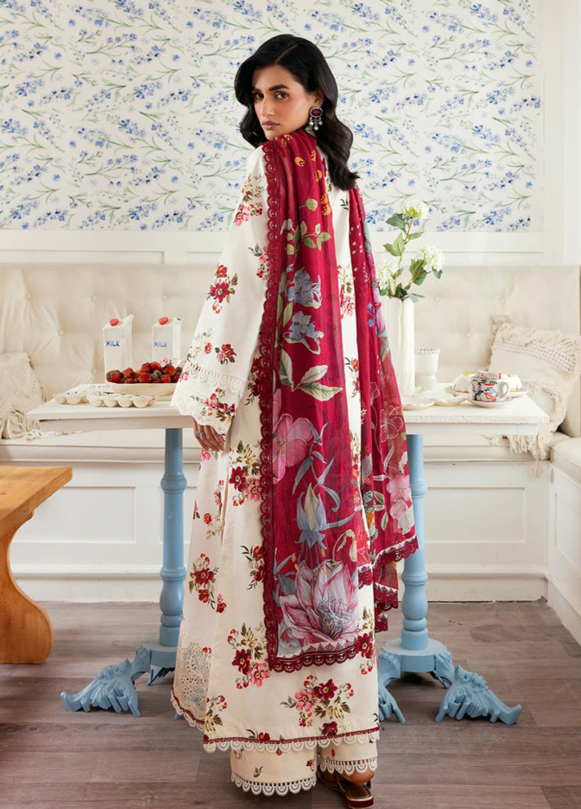 Zync by Florent Embroidered Lawn Suits Unstitched 3 Piece - FL25ZDW FZD-7A Zync by Florent Embroidered Lawn Suits Unstitched 3 Piece - FL25ZDW FZD-7A