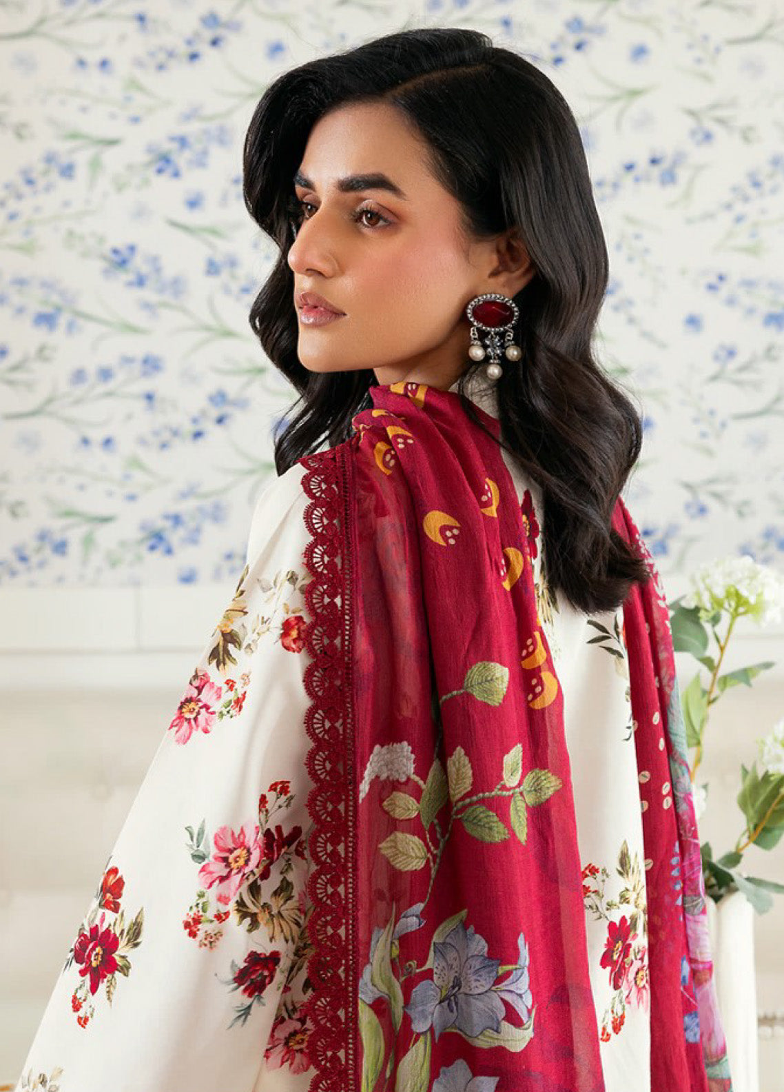 Zync by Florent Embroidered Lawn Suits Unstitched 3 Piece - FL25ZDW FZD-7A Zync by Florent Embroidered Lawn Suits Unstitched 3 Piece - FL25ZDW FZD-7A