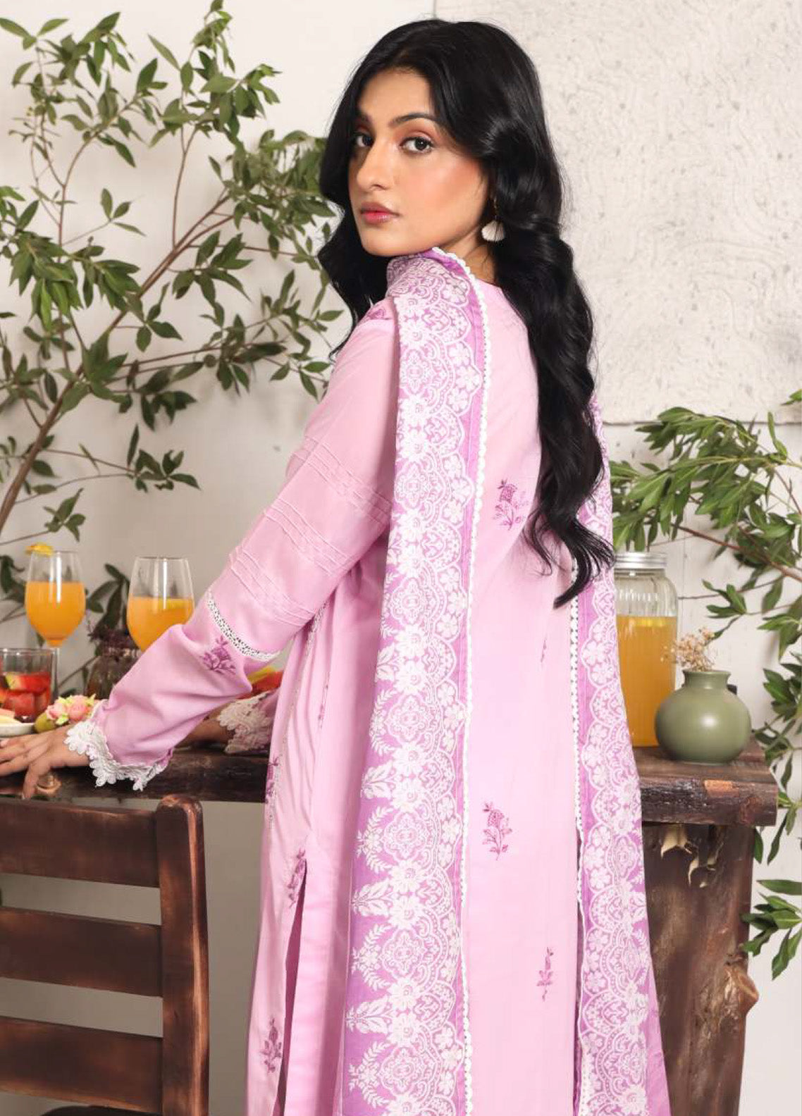 Zyra by Rashid Textile Embroidered Lawn Suits Unstitched 3 Piece - RT25ZL 8715 Zyra by Rashid Textile Embroidered Lawn Suits Unstitched 3 Piece - RT25ZL 8715