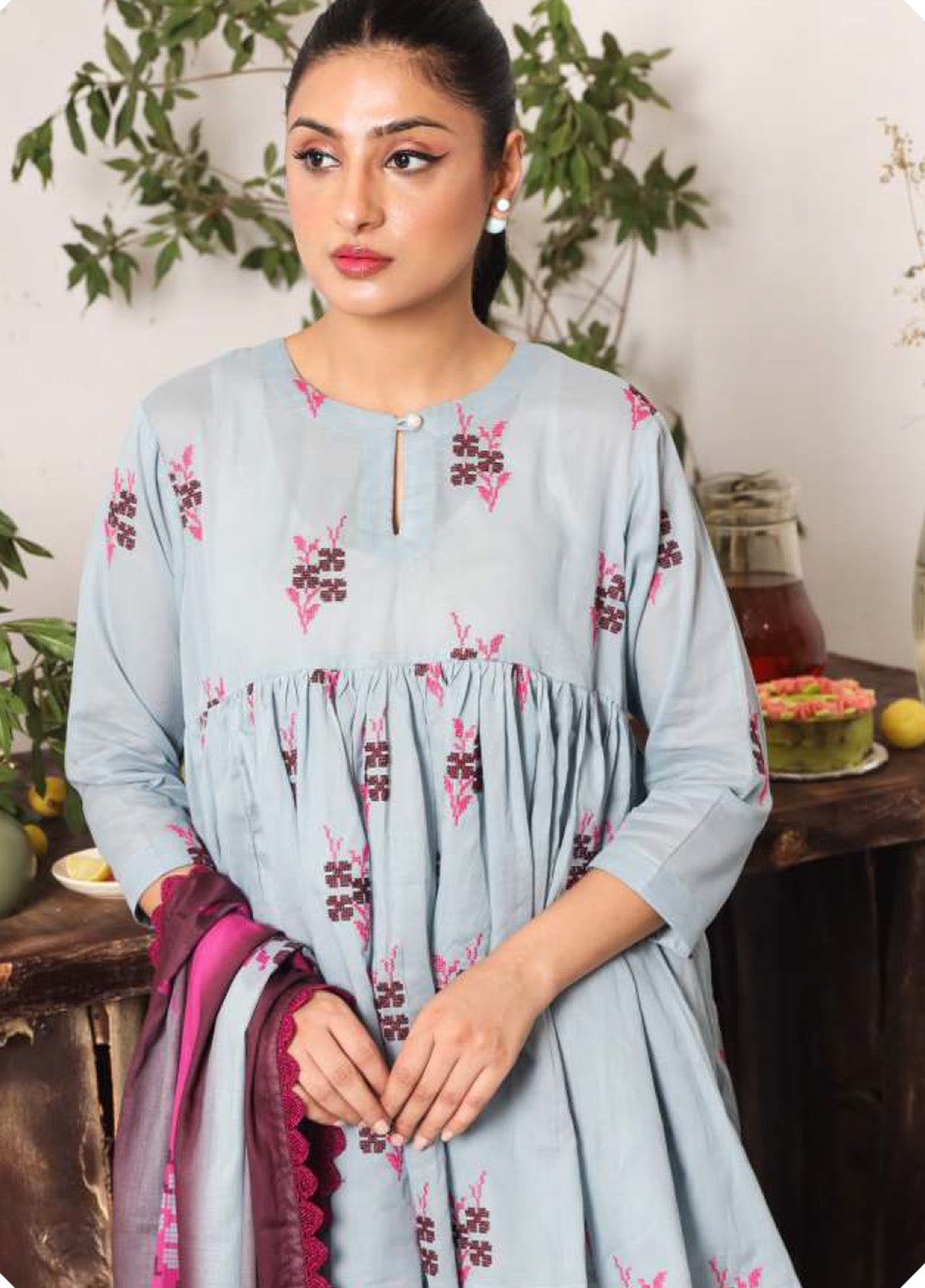 Zyra by Rashid Textile Embroidered Lawn Suits Unstitched 3 Piece - RT25ZL 8719 Zyra by Rashid Textile Embroidered Lawn Suits Unstitched 3 Piece - RT25ZL 8719