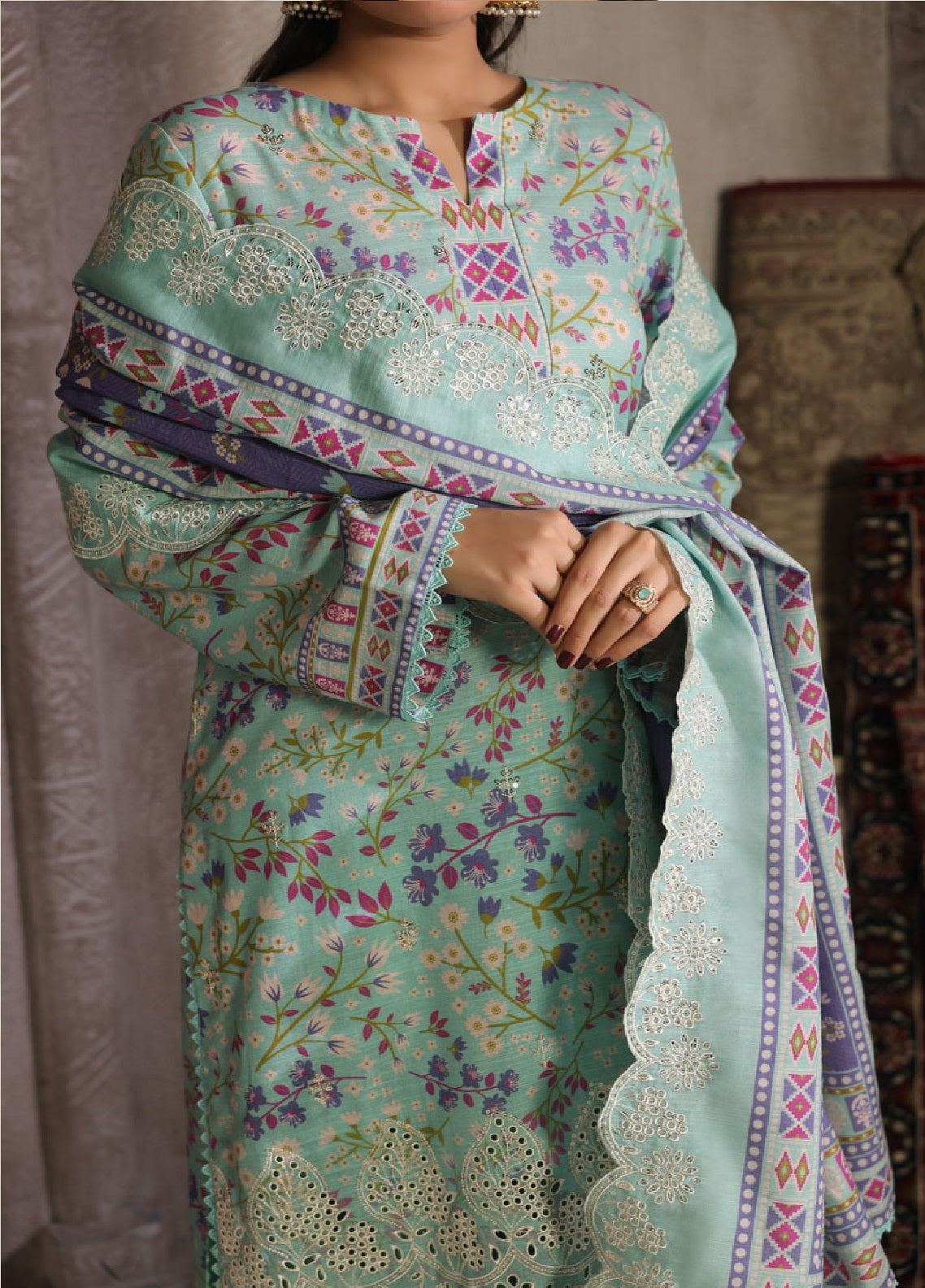 Shahkar By VS Textile Embroidered Khaddar Suits Unstitched 3 Piece - VS25EK D-007 Shahkar By VS Textile Embroidered Khaddar Suits Unstitched 3 Piece - VS25EK D-007