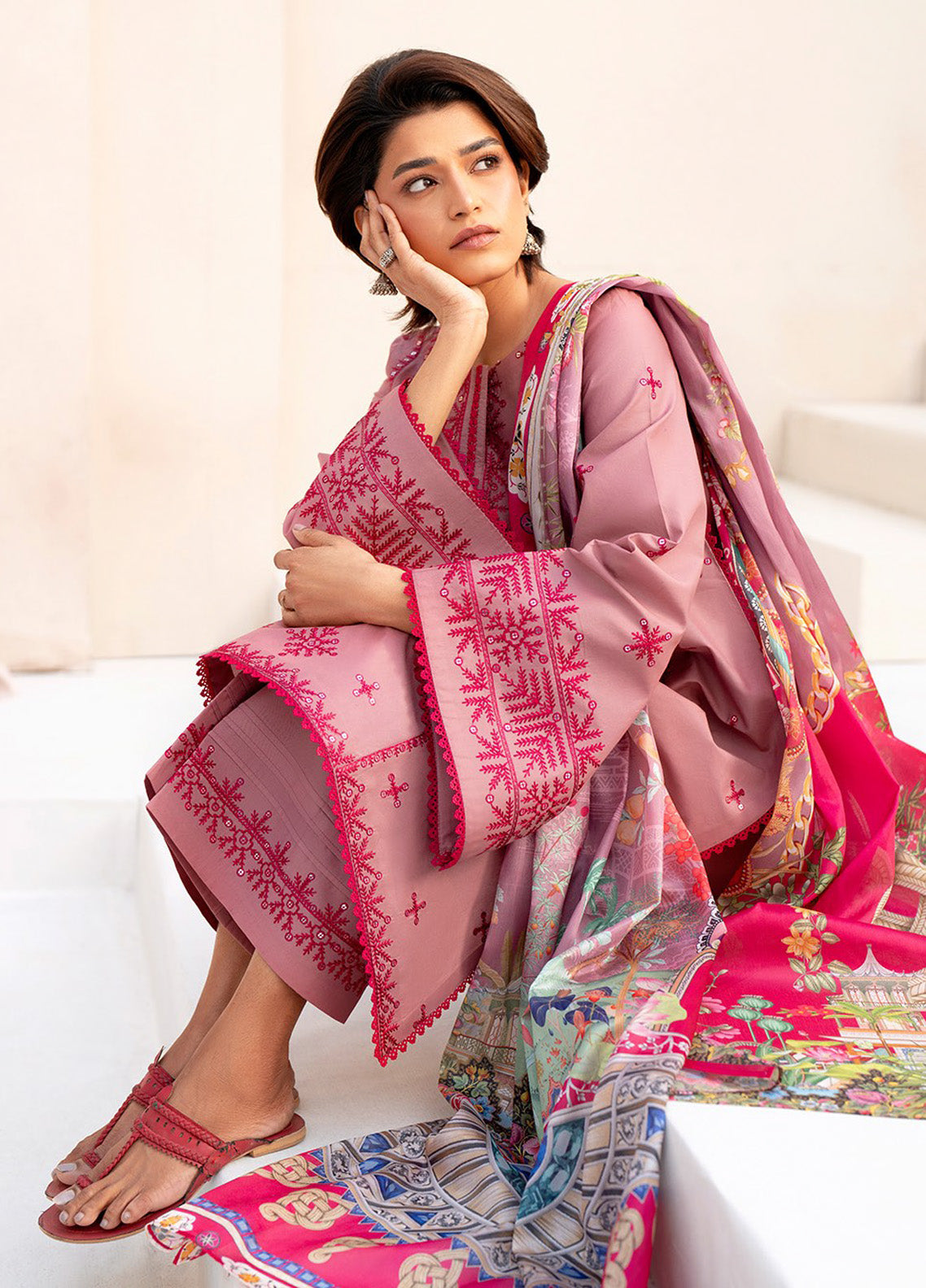 Aaina By Bin Ilyas Embroidered Lawn 3 Piece Unstitched Suit BI25SE D-83B Aaina By Bin Ilyas Embroidered Lawn 3 Piece Unstitched Suit BI25SE D-83B