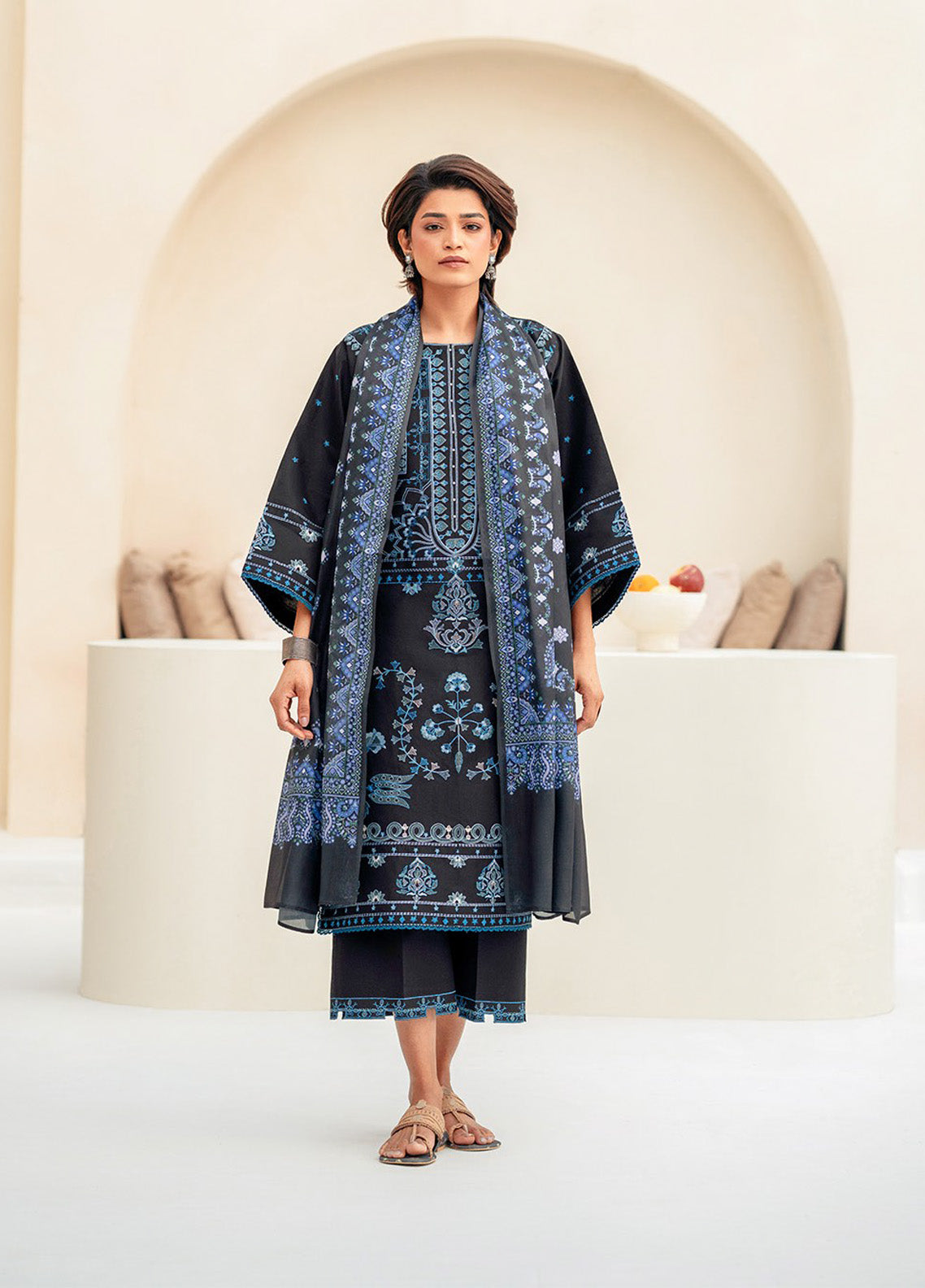 Aaina By Bin Ilyas Embroidered Lawn 3 Piece Unstitched Suit BI25SE D-87A Aaina By Bin Ilyas Embroidered Lawn 3 Piece Unstitched Suit BI25SE D-87A