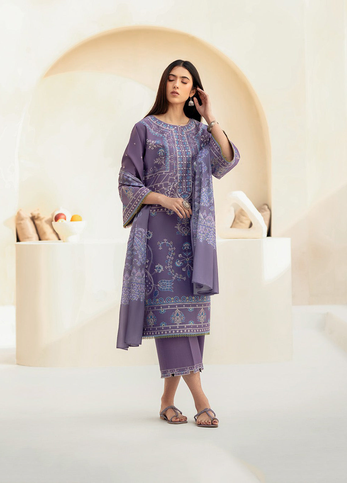 Aaina By Bin Ilyas Embroidered Lawn 3 Piece Unstitched Suit BI25SE D-87B Aaina By Bin Ilyas Embroidered Lawn 3 Piece Unstitched Suit BI25SE D-87B
