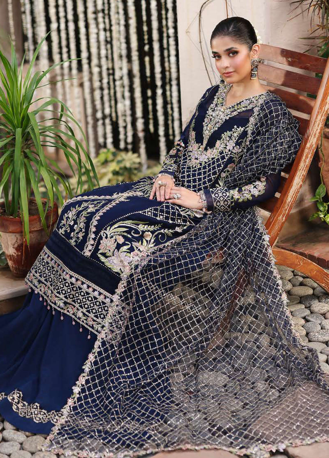 Aangan By Roheenaz Embroidered Chiffon 3 Piece Unstitched Suit RNZ25ALB D-03 NILOFAR Aangan By Roheenaz Embroidered Chiffon 3 Piece Unstitched Suit RNZ25ALB D-03 NILOFAR