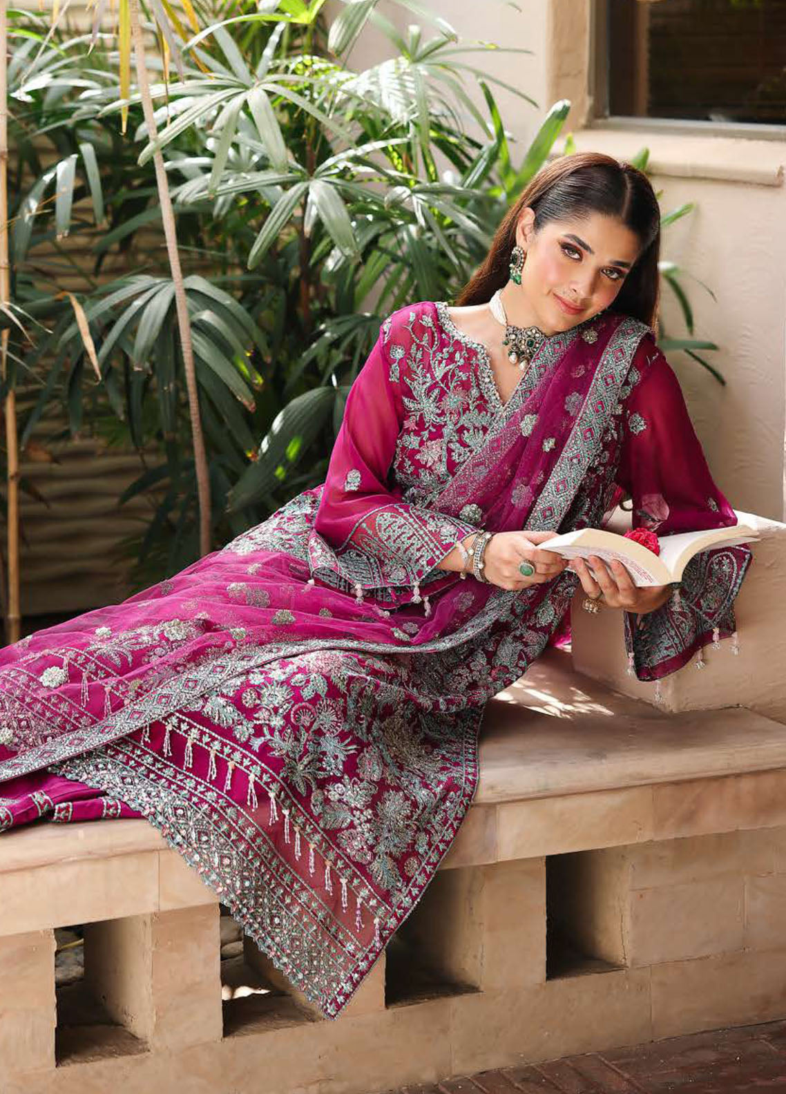 Aangan By Roheenaz Embroidered Chiffon 3 Piece Unstitched Suit RNZ25ALB D-08 EIRA Aangan By Roheenaz Embroidered Chiffon 3 Piece Unstitched Suit RNZ25ALB D-08 EIRA