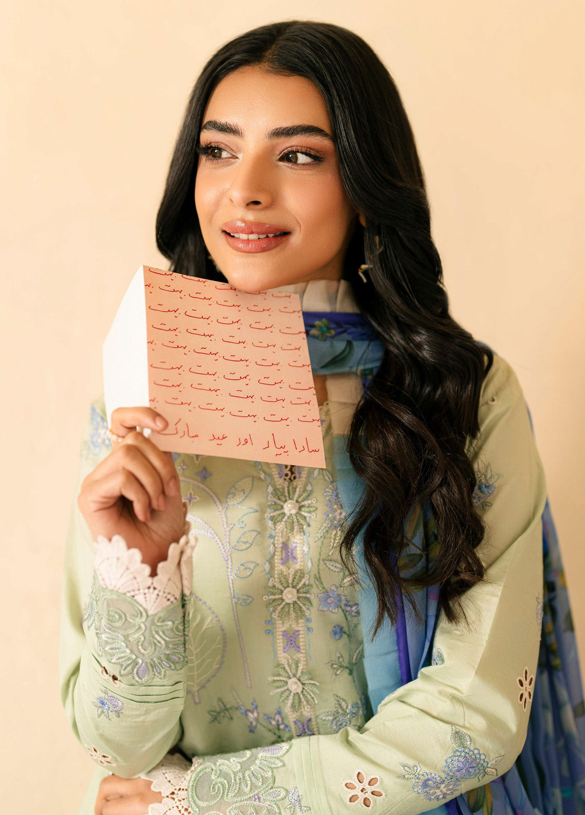 Aashiyana By Roheenaz Embroidered Lawn 3 Piece Unstitched Suit RNZ25ALL RNZ-7A ZUMAR Aashiyana By Roheenaz Embroidered Lawn 3 Piece Unstitched Suit RNZ25ALL RNZ-7A ZUMAR