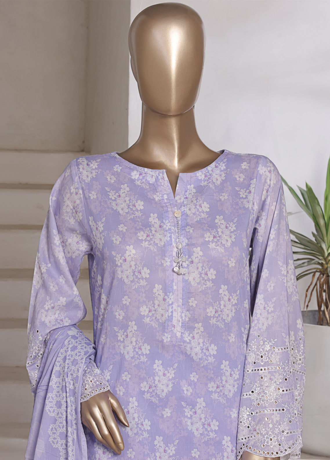 Aashkaar By HZ Textile Embroidered Cotton Lawn 3 Piece Stitched Suit HZ25APECLV3 LPE-542 Aashkaar By HZ Textile Embroidered Cotton Lawn 3 Piece Stitched Suit HZ25APECLV3 LPE-542