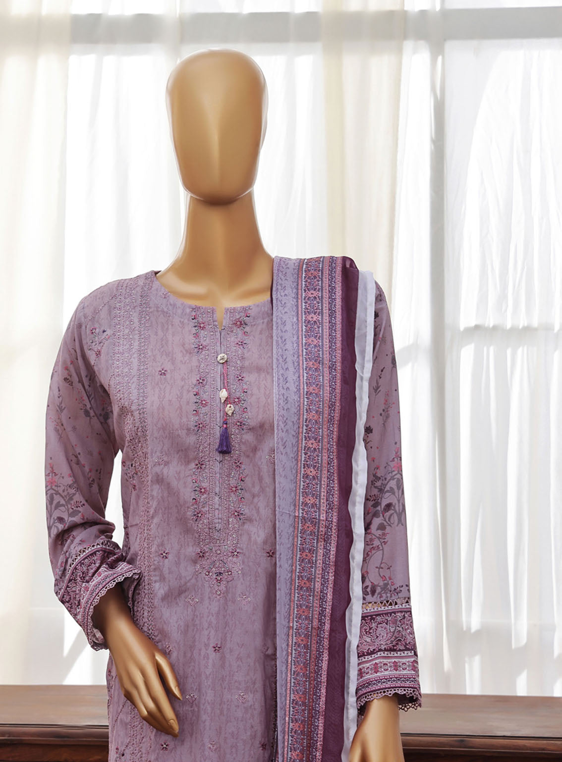 Aashkaar By HZ Textile Embroidered Lawn 3 Piece Stitched Suit - HZ24A D-403 Aashkaar By HZ Textile Embroidered Lawn 3 Piece Stitched Suit - HZ24A D-403