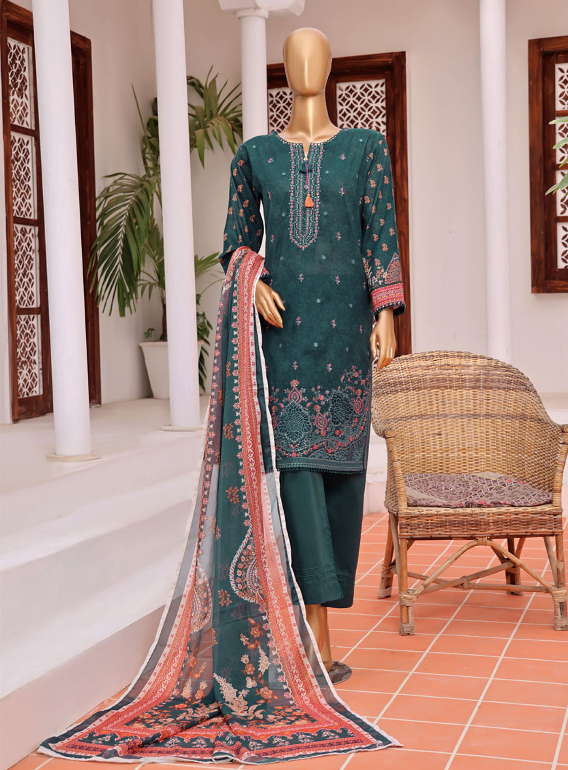 Aashkaar By HZ Textile Embroidered Lawn 3 Piece Stitched Suit - HZ24A D-405 Aashkaar By HZ Textile Embroidered Lawn 3 Piece Stitched Suit - HZ24A D-405