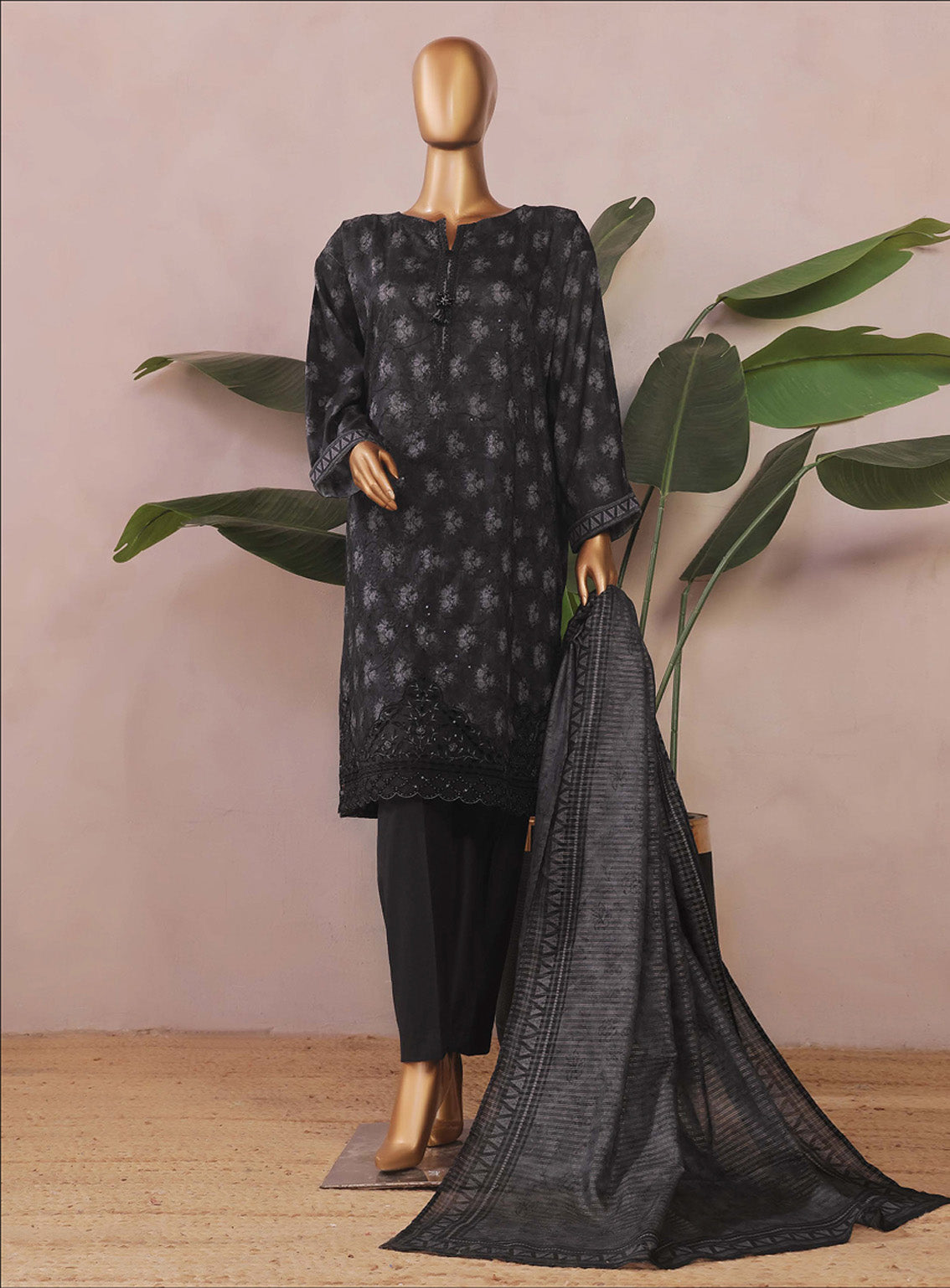 Aashkaar By HZ Textile Embroidered Lawn 3 Piece Stitched Suit HZ25AV3 PEC-106 DARK NIGHT Aashkaar By HZ Textile Embroidered Lawn 3 Piece Stitched Suit HZ25AV3 PEC-106 DARK NIGHT