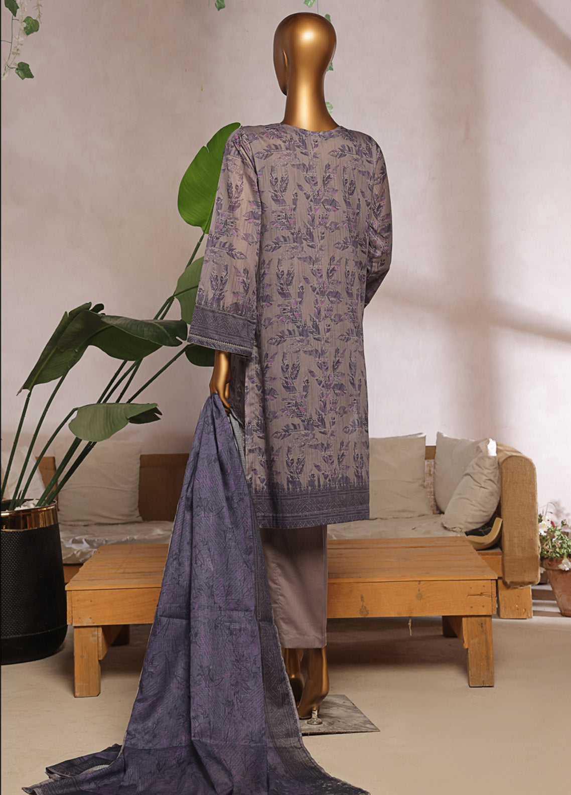 Aashkaar By HZ Textile Embroidered Lawn 3 Piece Stitched Suit HZ25AV5 EPL-003 CHARCOAL Aashkaar By HZ Textile Embroidered Lawn 3 Piece Stitched Suit HZ25AV5 EPL-003 CHARCOAL