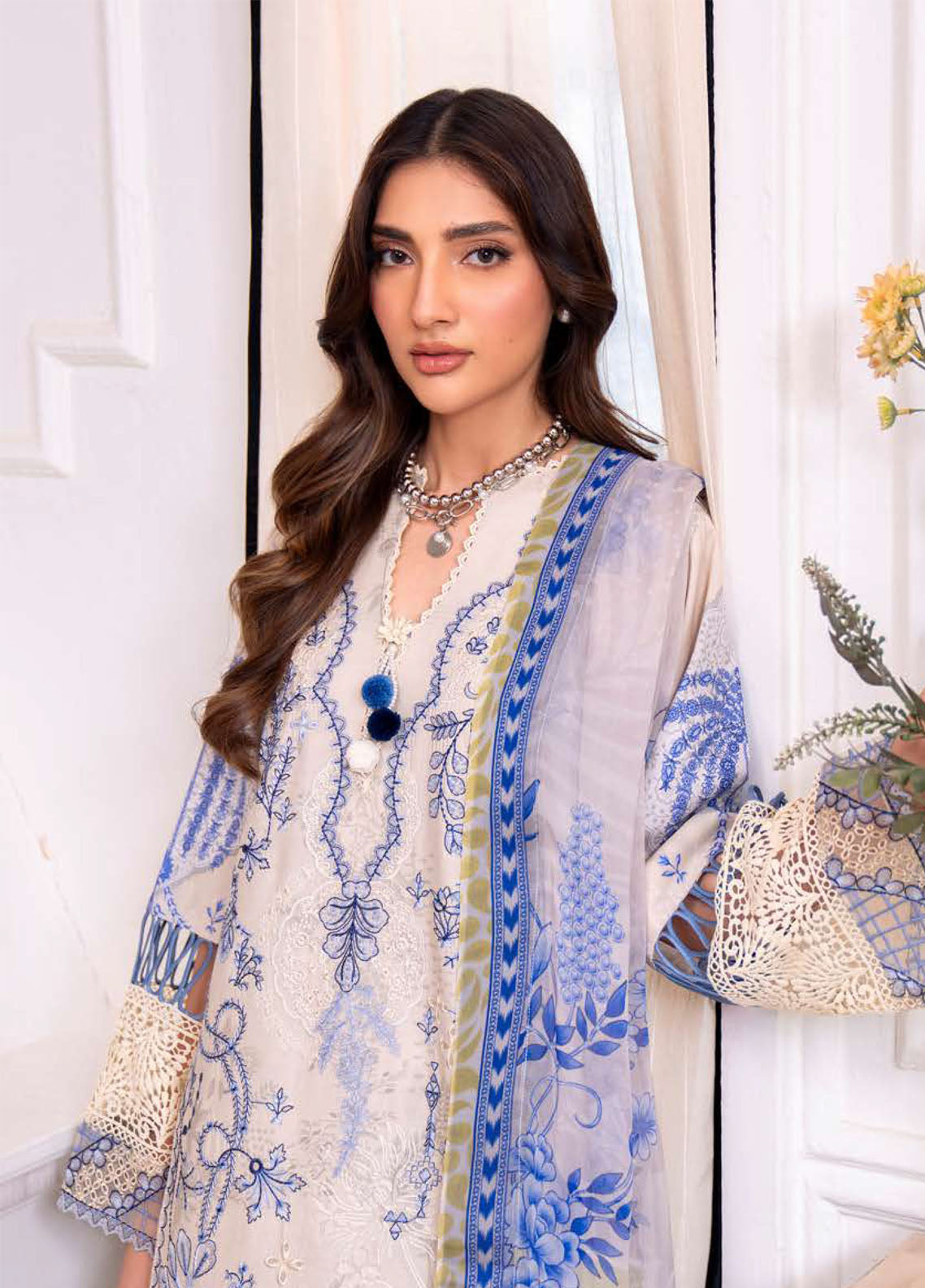 Aezel By Roheenaz Embroidered Cambric 3 Piece Unstitched Suit RNZ25AEC D-3A ELEEN Aezel By Roheenaz Embroidered Cambric 3 Piece Unstitched Suit RNZ25AEC D-3A ELEEN