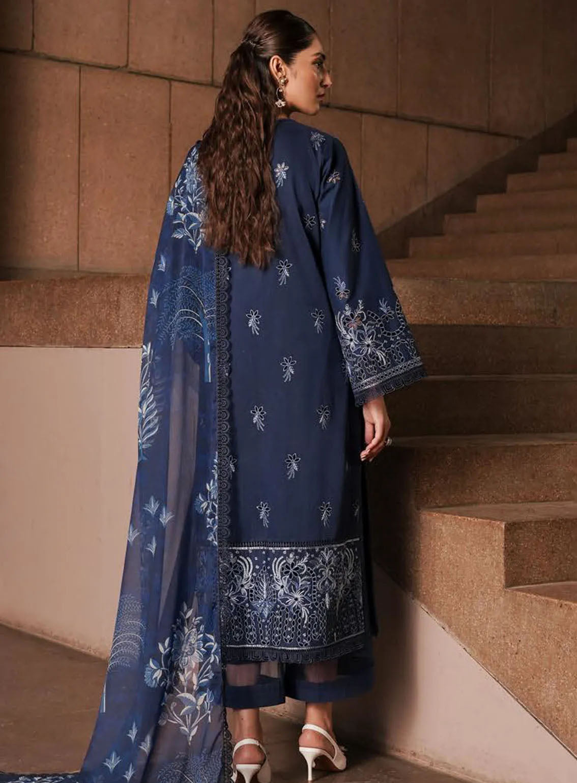 Afrozeh Festive Chikankari Lawn 3 Piece Unstitched Suit AF24CL CAPRI Afrozeh Festive Chikankari Lawn 3 Piece Unstitched Suit AF24CL CAPRI