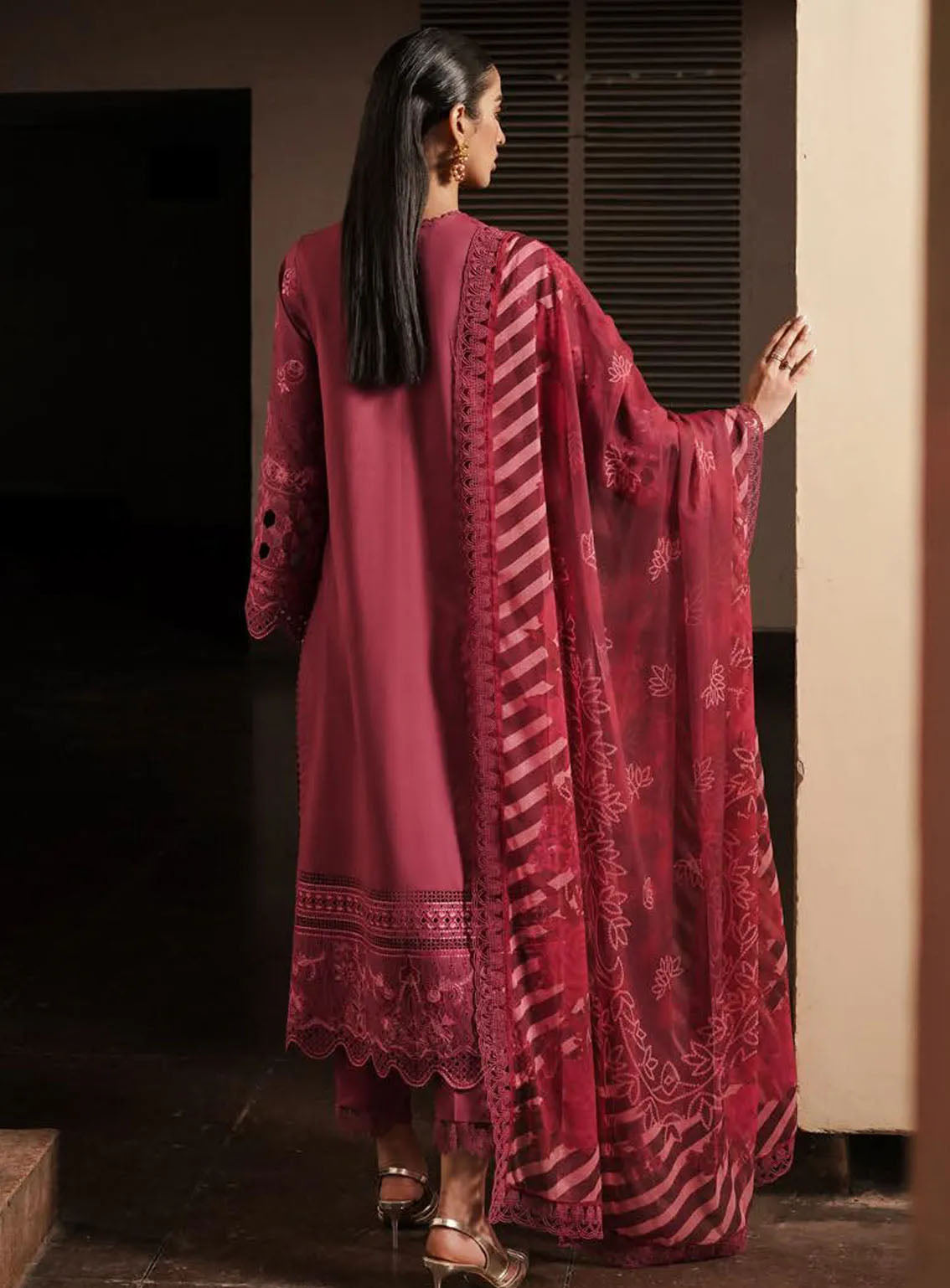 Afrozeh Festive Chikankari Lawn 3 Piece Unstitched Suit AF24CL CORDOVAN Afrozeh Festive Chikankari Lawn 3 Piece Unstitched Suit AF24CL CORDOVAN