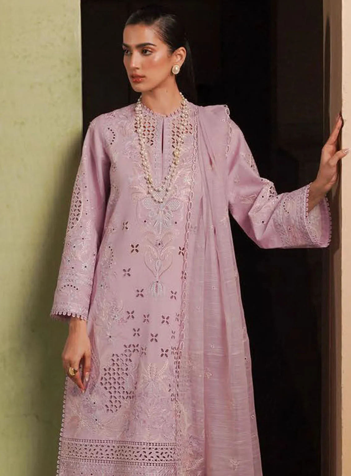 Afrozeh Festive Chikankari Lawn 3 Piece Unstitched Suit AF24CL THISTLE Afrozeh Festive Chikankari Lawn 3 Piece Unstitched Suit AF24CL THISTLE