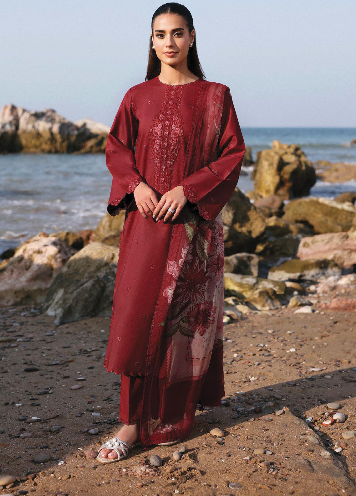 Afsanah By Seran Embroidered Lawn 3 Piece Unstitched Suit SRN25AC1 D-02 MEHRU Afsanah By Seran Embroidered Lawn 3 Piece Unstitched Suit SRN25AC1 D-02 MEHRU