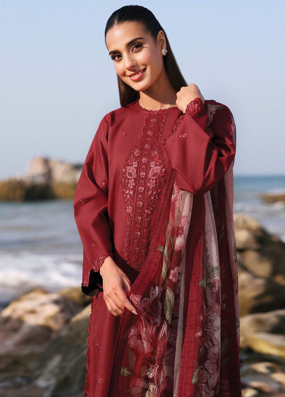 Afsanah By Seran Embroidered Lawn 3 Piece Unstitched Suit SRN25AC1 D-02 MEHRU Afsanah By Seran Embroidered Lawn 3 Piece Unstitched Suit SRN25AC1 D-02 MEHRU