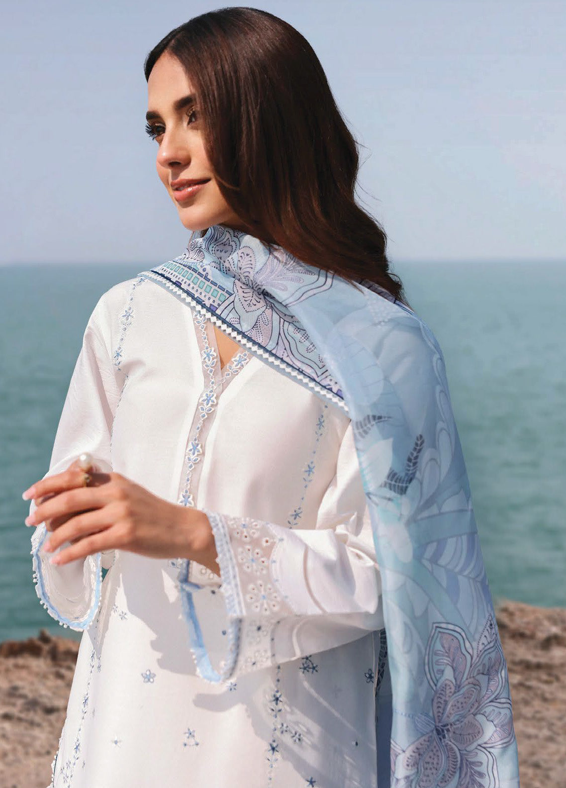 Afsanah By Seran Embroidered Lawn 3 Piece Unstitched Suit SRN25AC1 D-08 ELMAS Afsanah By Seran Embroidered Lawn 3 Piece Unstitched Suit SRN25AC1 D-08 ELMAS