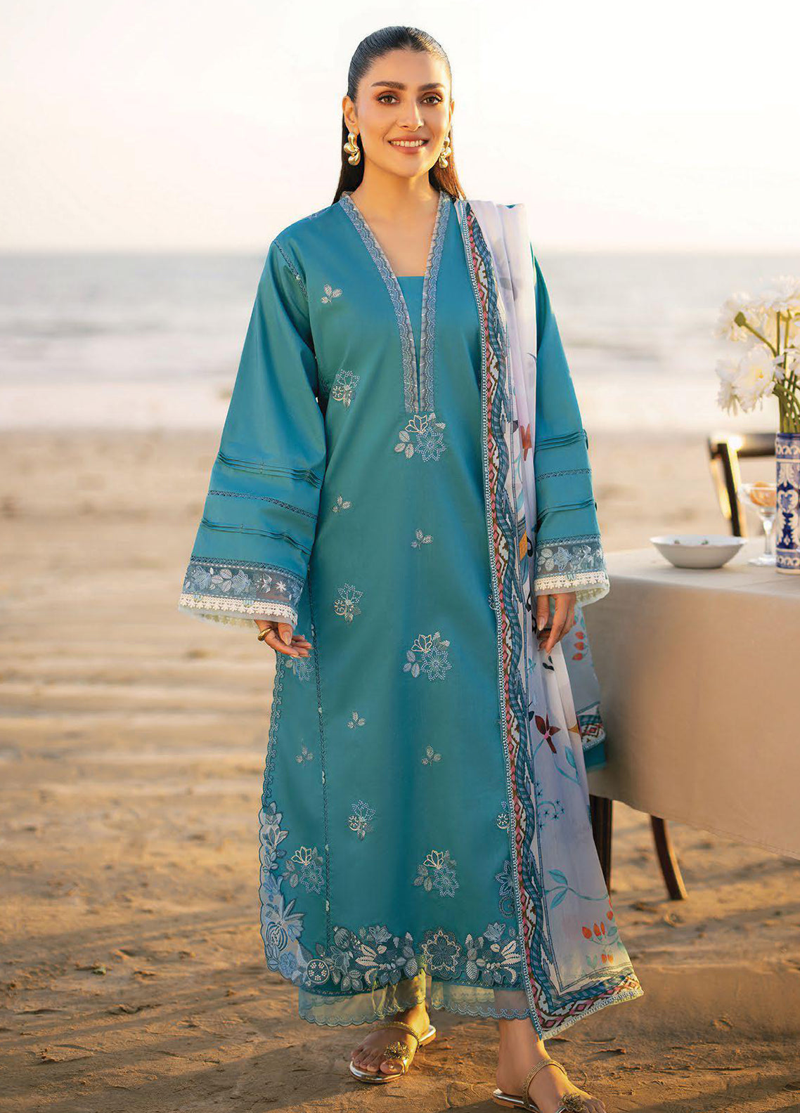 Afsanah By Seran Embroidered Lawn 3 Piece Unstitched Suit SRN26AV1 D-02 MEIRA Afsanah By Seran Embroidered Lawn 3 Piece Unstitched Suit SRN26AV1 D-02 MEIRA