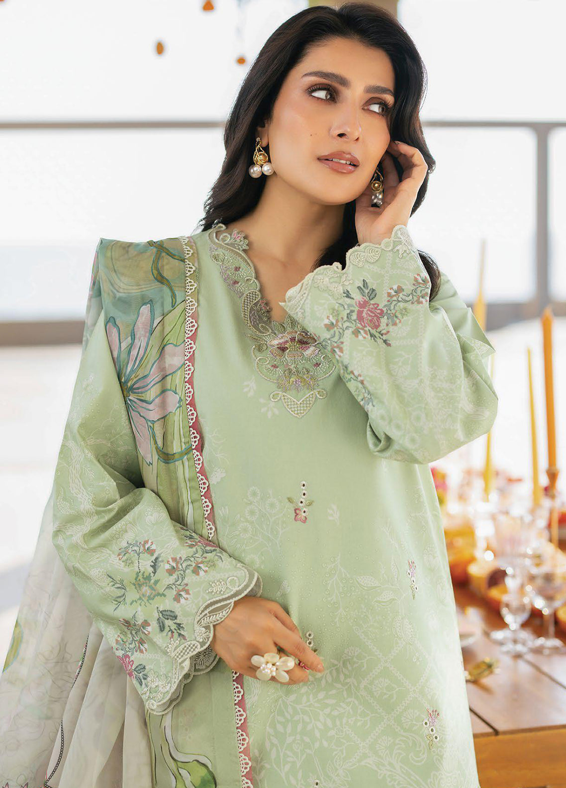 Afsanah By Seran Embroidered Lawn 3 Piece Unstitched Suit SRN26AV1 D-10 MASH? Afsanah By Seran Embroidered Lawn 3 Piece Unstitched Suit SRN26AV1 D-10 MASH?