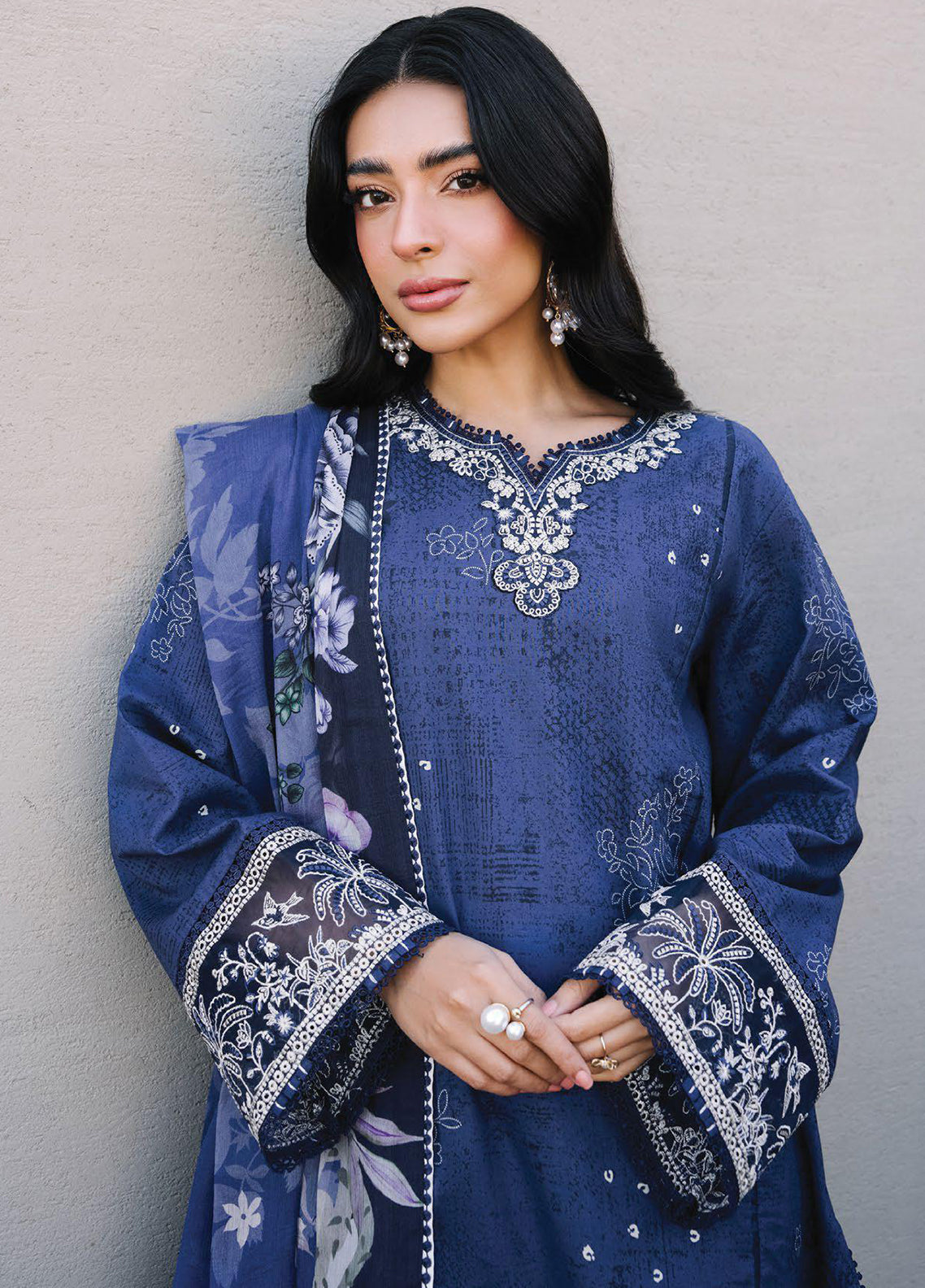 Afsanah By Seran Embroidered Lawn 3 Piece Unstitched Suit SRN26AV1 D-12 SIA Afsanah By Seran Embroidered Lawn 3 Piece Unstitched Suit SRN26AV1 D-12 SIA