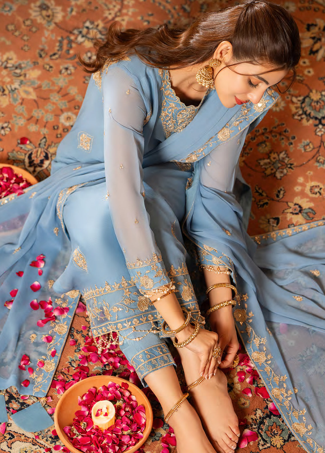 Afsanay By Shahzeb Textiles X Shireen Lakdawala Luxury Chiffon 3 Piece Unstitched Suit ST24A YASRA Afsanay By Shahzeb Textiles X Shireen Lakdawala Luxury Chiffon 3 Piece Unstitched Suit ST24A YASRA