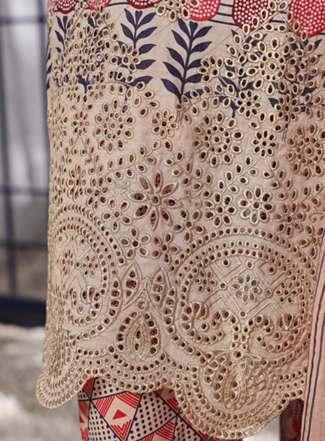 Aifa Chikankari Lawn 3 Piece Unstitched Suit AI24C AF-CK-24609 Aifa Chikankari Lawn 3 Piece Unstitched Suit AI24C AF-CK-24609