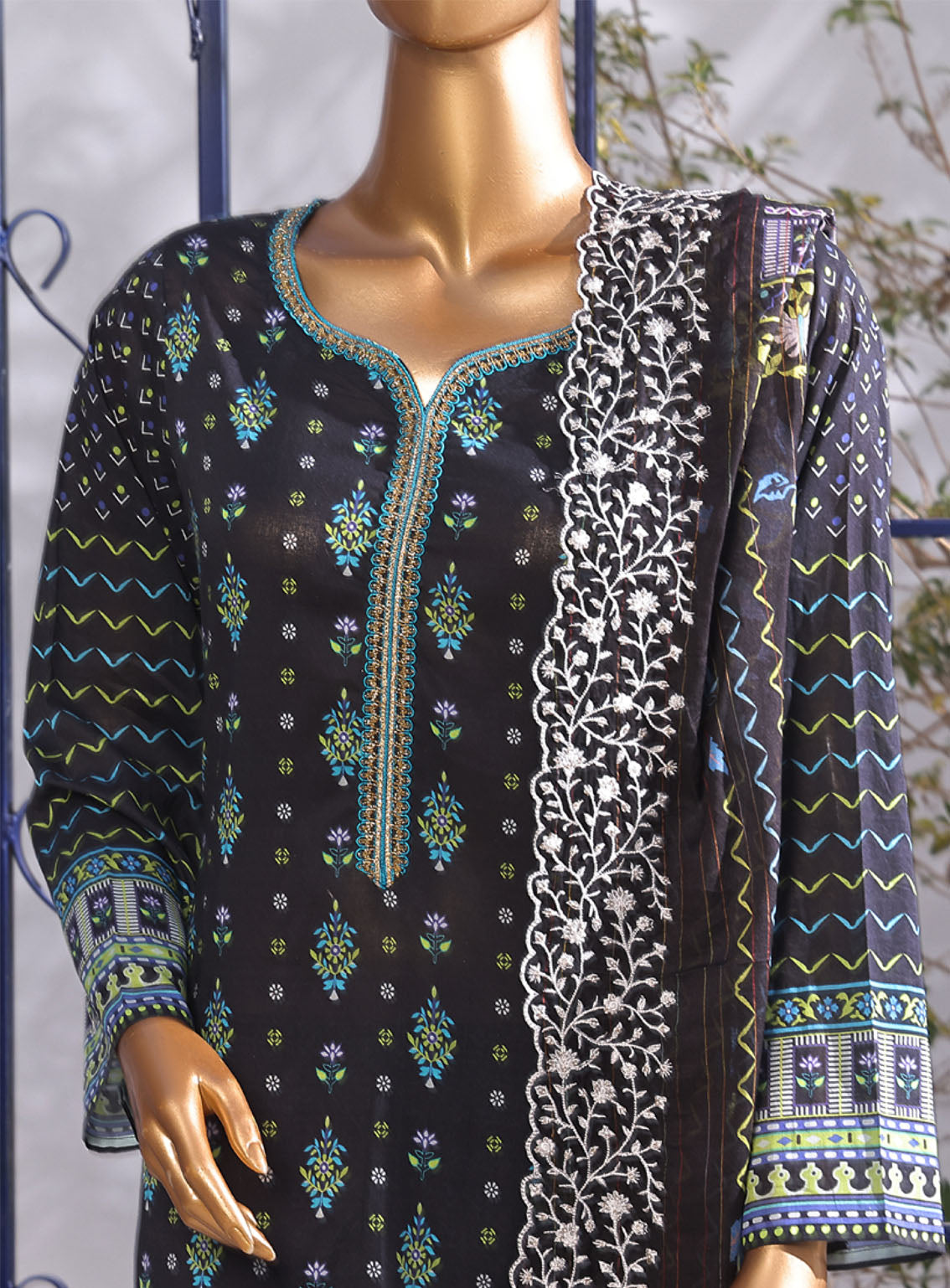 Aifa Chikankari Lawn 3 Piece Unstitched Suit AI24C AF-CK-24612 Aifa Chikankari Lawn 3 Piece Unstitched Suit AI24C AF-CK-24612