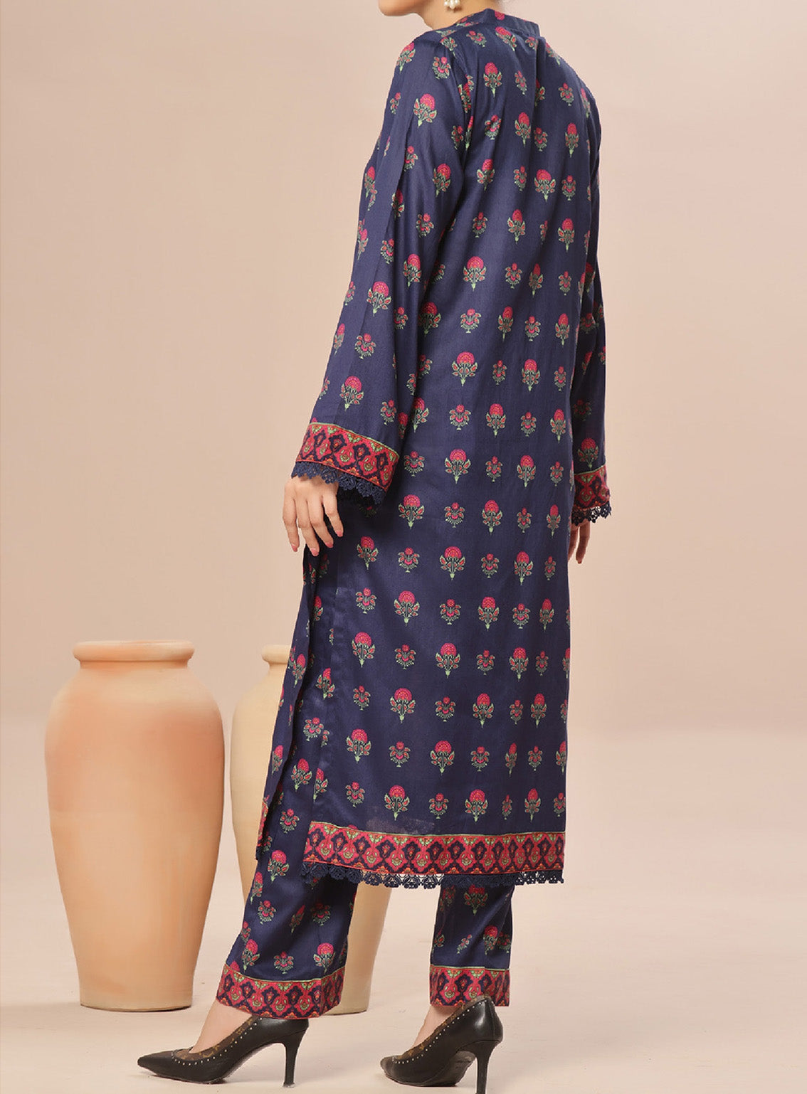 Aiza & Momina By Aizal Printed Lawn 2 Piece Stitched Suit AL25A&M D-534 Aiza & Momina By Aizal Printed Lawn 2 Piece Stitched Suit AL25A&M D-534