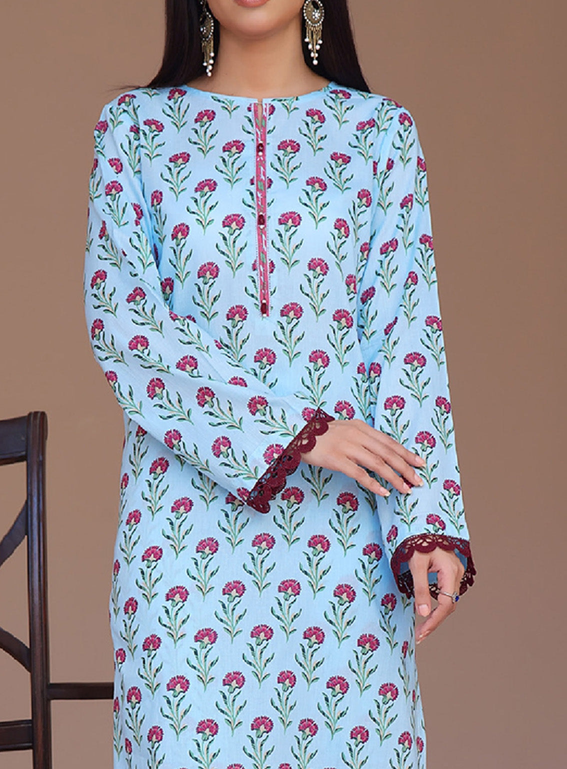 Aiza & Momina By Aizal Printed Lawn 2 Piece Stitched Suit AL25A&M D-542 Aiza & Momina By Aizal Printed Lawn 2 Piece Stitched Suit AL25A&M D-542