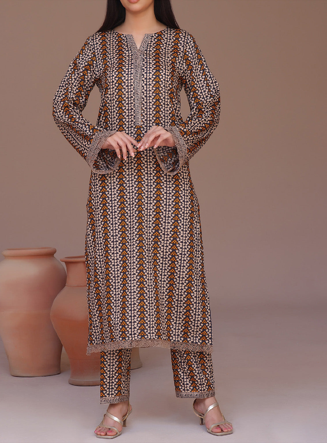 Aiza & Momina By Aizal Printed Lawn 2 Piece Stitched Suit AL25A&M D-545 Aiza & Momina By Aizal Printed Lawn 2 Piece Stitched Suit AL25A&M D-545